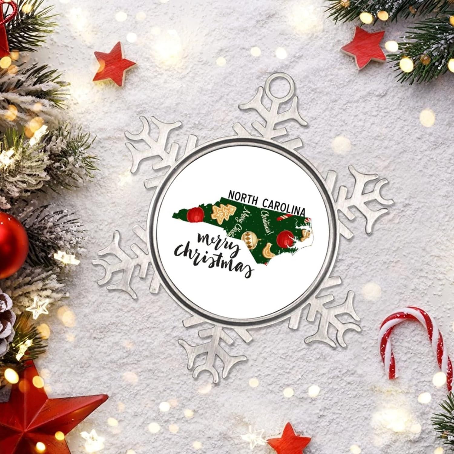 Snowflake Ornaments North Carolina Home State Personalized Christmas Ornaments 2022 Merry Christmas Christmas Tree Ornaments Metal Souvenir Xmas Tree Hang Pendant Exchange Long Distance Gift 3 Inch
