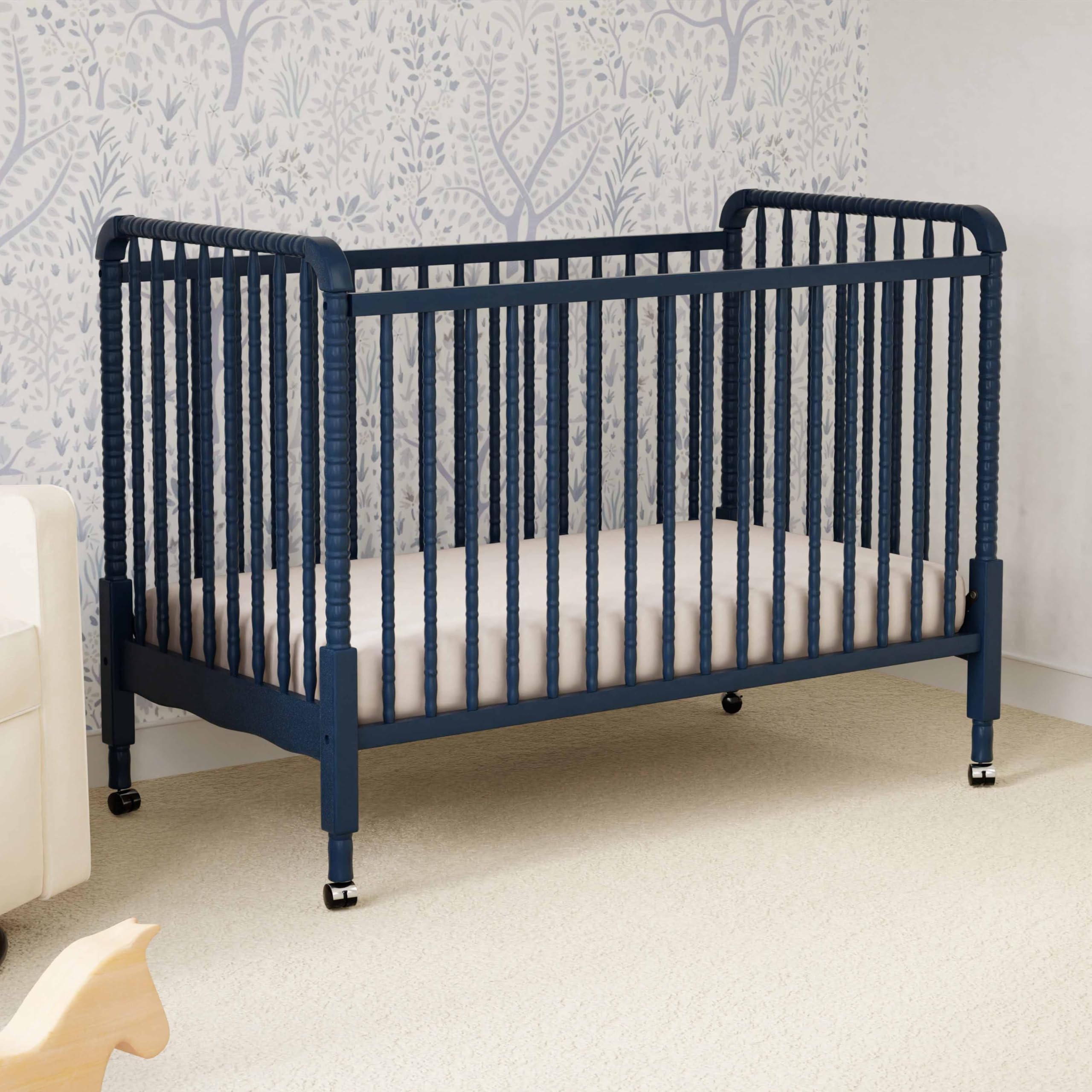 Amazon.com: daVinci Jenny Lind 3-in-1 Baby Crib Convertible to