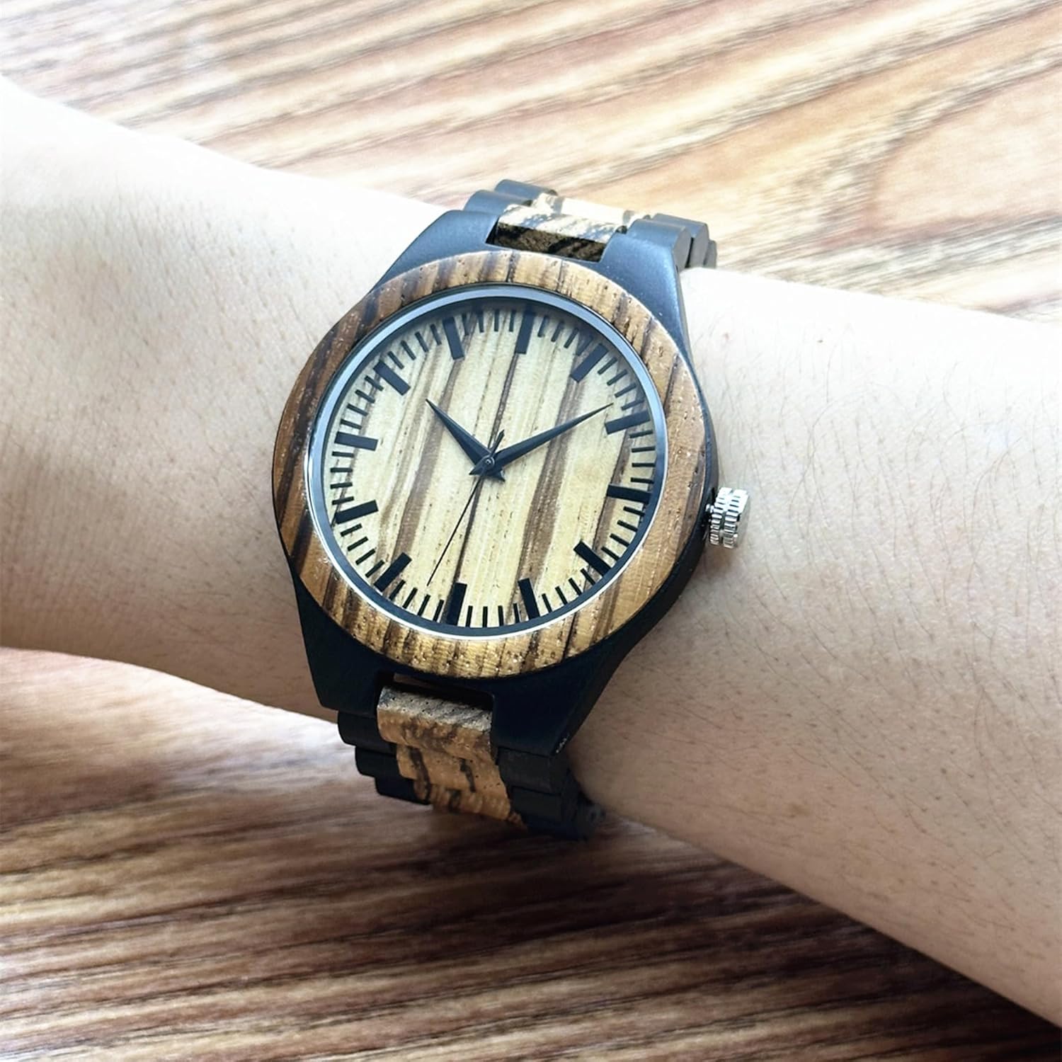 Men's Wooden Watch Lightweight Analog Handmade Quartz Wood Wrist Watches Case Diameter 45MM