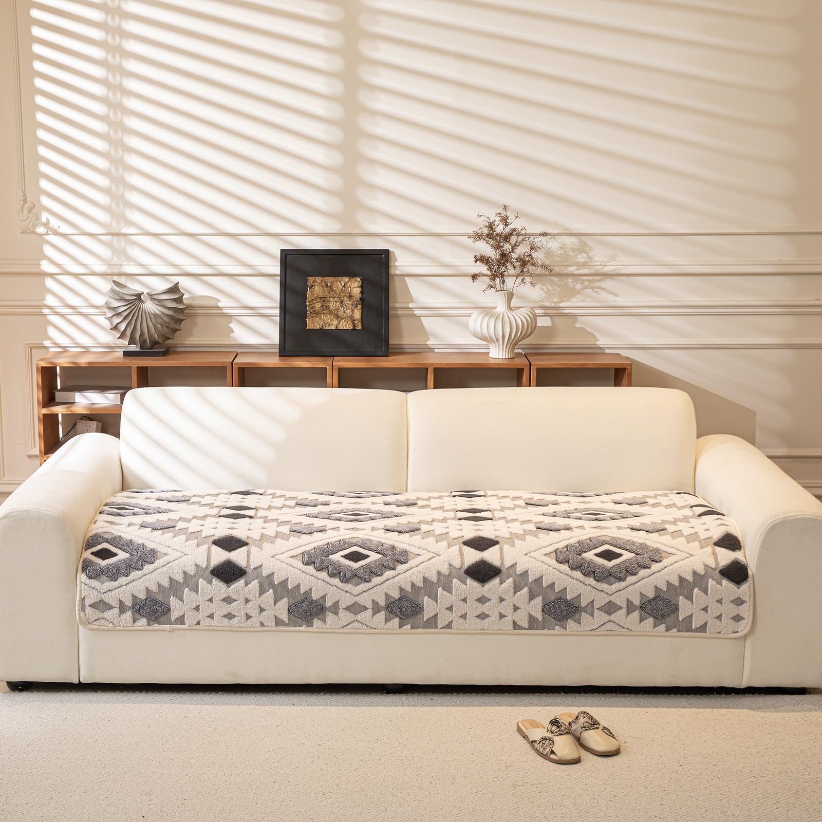 WEYOND Copridivano Antiscivolo per Cani Gatti in Morbido Pile Lavabile, Protezione Divano Universale 2/3/4 Posti e Divanetto (Copriseduta, 90 x 210 cm, Grigio Scuro)