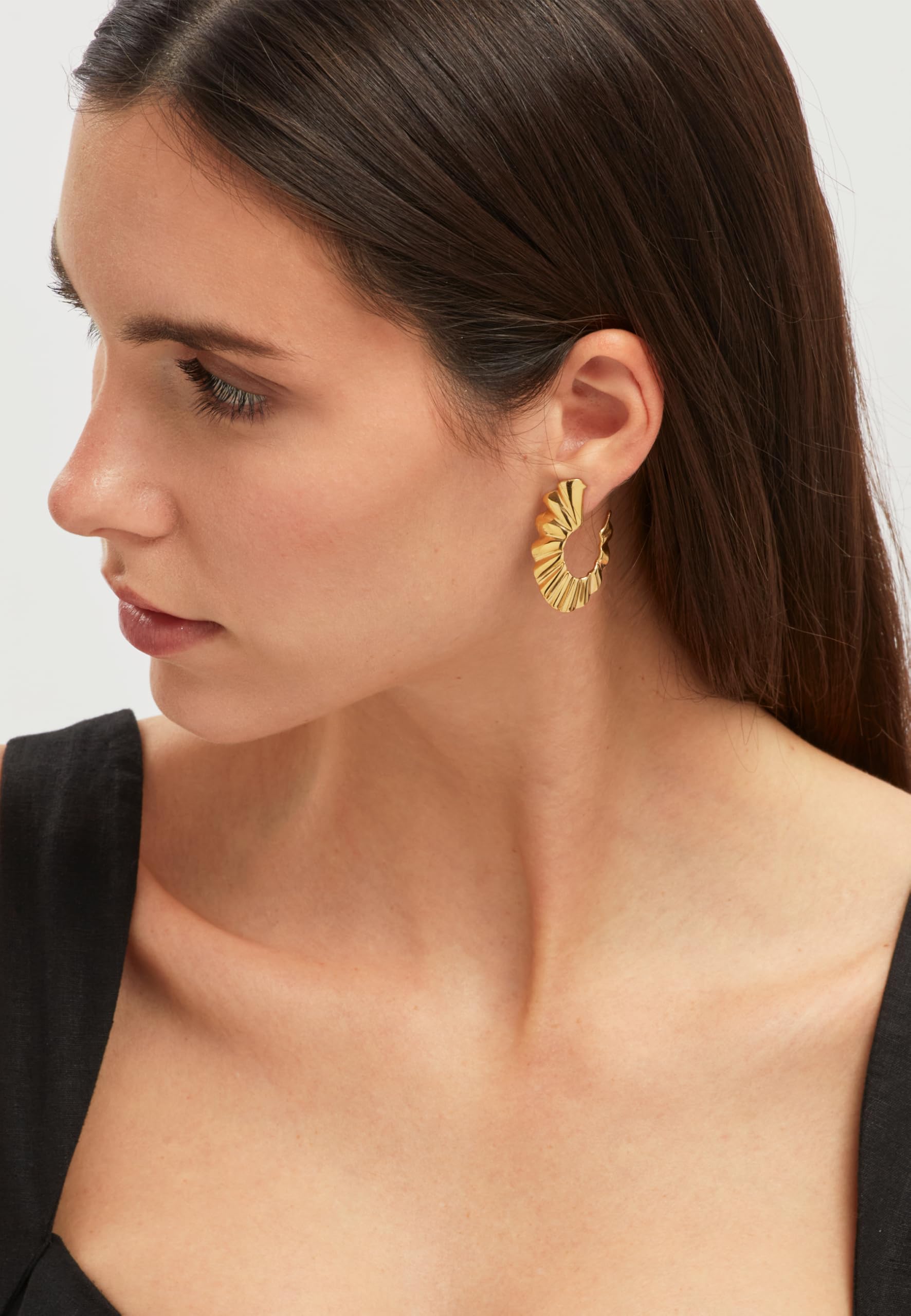 Breil, Collezione Plissé, Orecchini Donna in Acciaio con Pieghe Classiche e Sottili, Finitura Lucida, Design Armonioso ed Elegante, Idee Regalo Donne