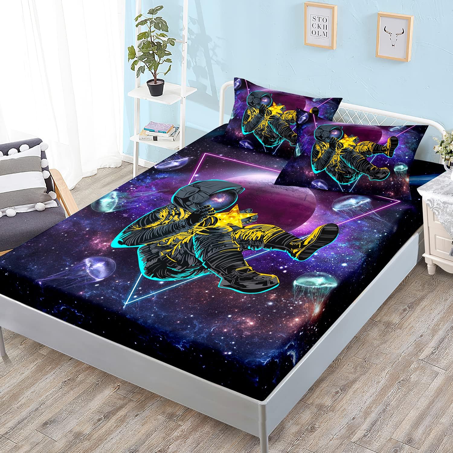 HOSIMA Space Astronaut Fitted Sheet Adult Toddler Bedding Sets,Starry Night Theme Jellyfish and Shooting Star Motif Galaxy Bedding Sets Queen Size,Astronaut Holding A Star Design Fitted Sheet.