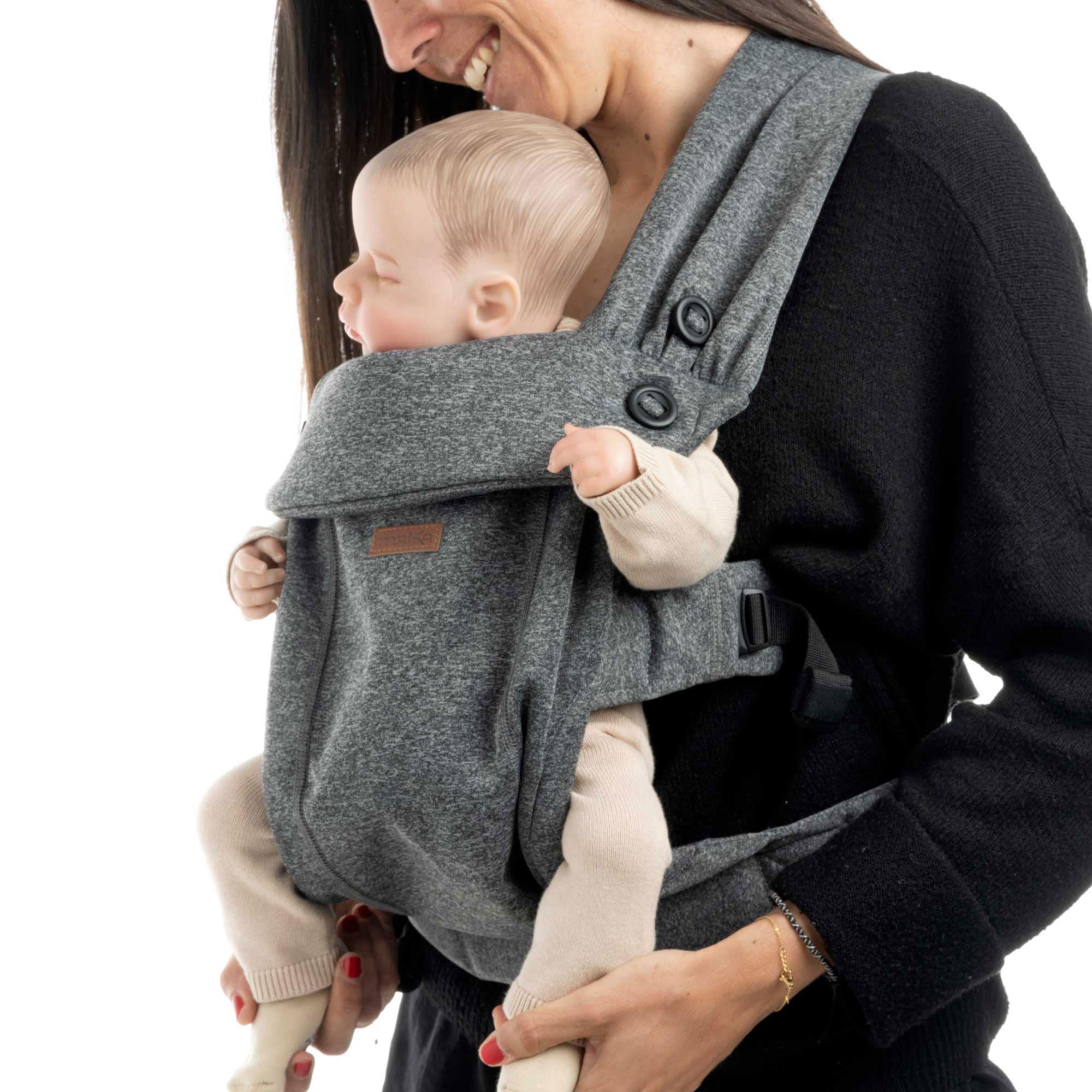 MAÏKA Porte-bébé souple | dès la naissance et jusqu'à 15 kg | position ventral et dorsal | souplesse et proximité de l'écharpe et practicité du porte-bébé 2-en-1 | bretelles larges | tissu extensible