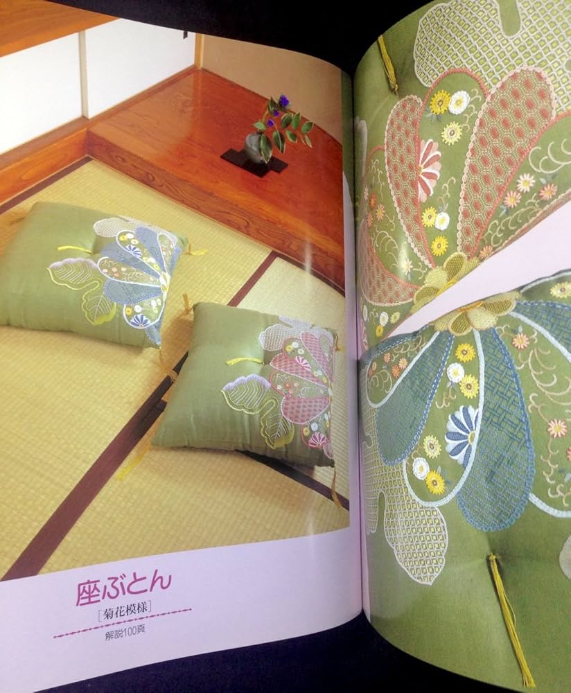 戸塚刺繍 フランス刺繍と図案 フランス刺繍と図案 114: 戸塚刺繍 | 戸塚 貞子 |本 | 通販 | Amazon