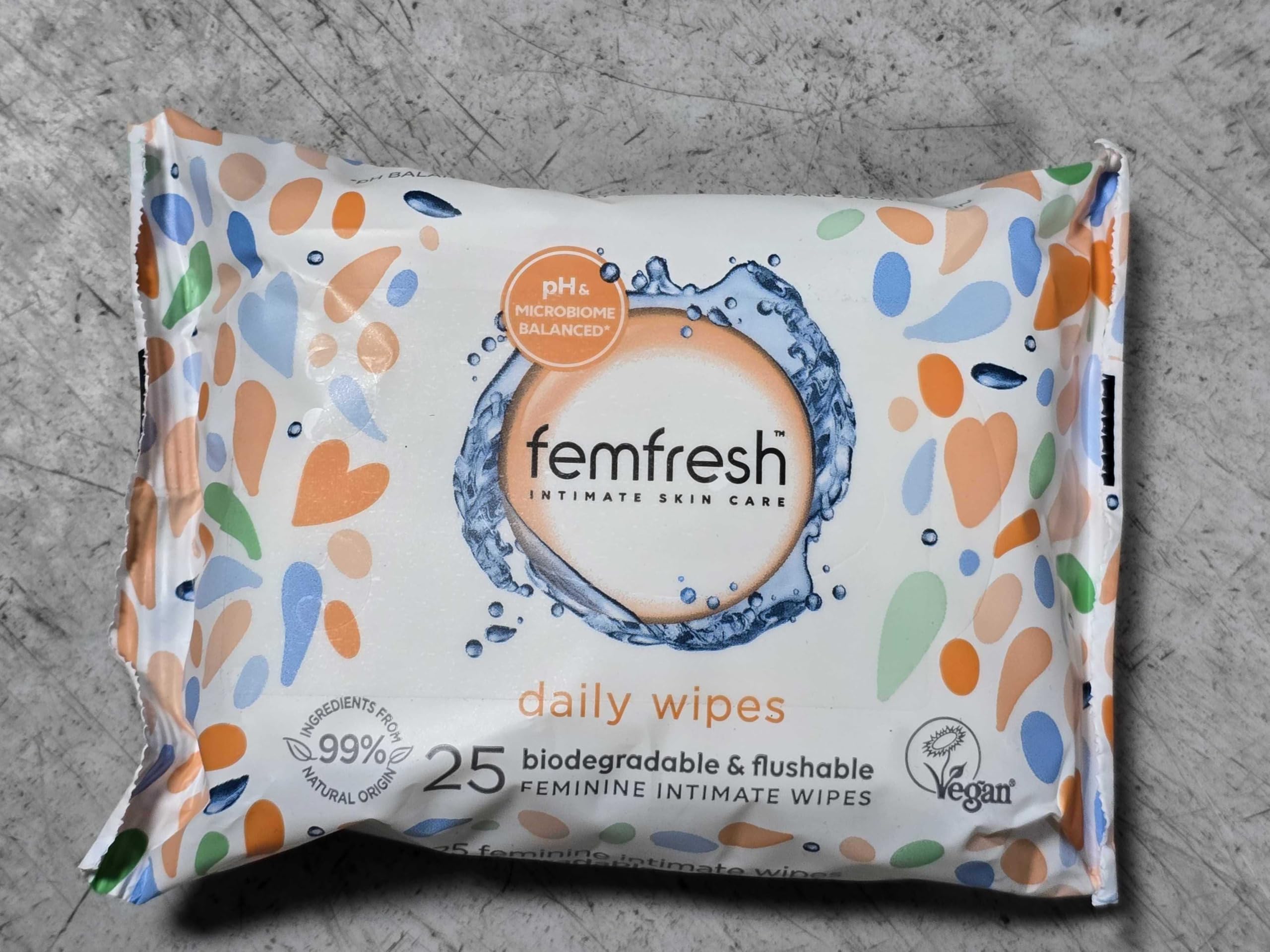 Femfresh 6 X Intimate Hygiene 25 Large Feminine Freshness Wipes