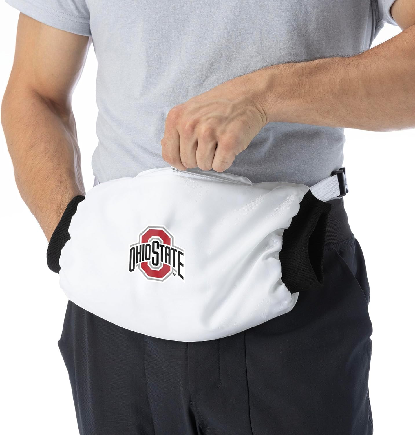 Hand warmer with pocket detail