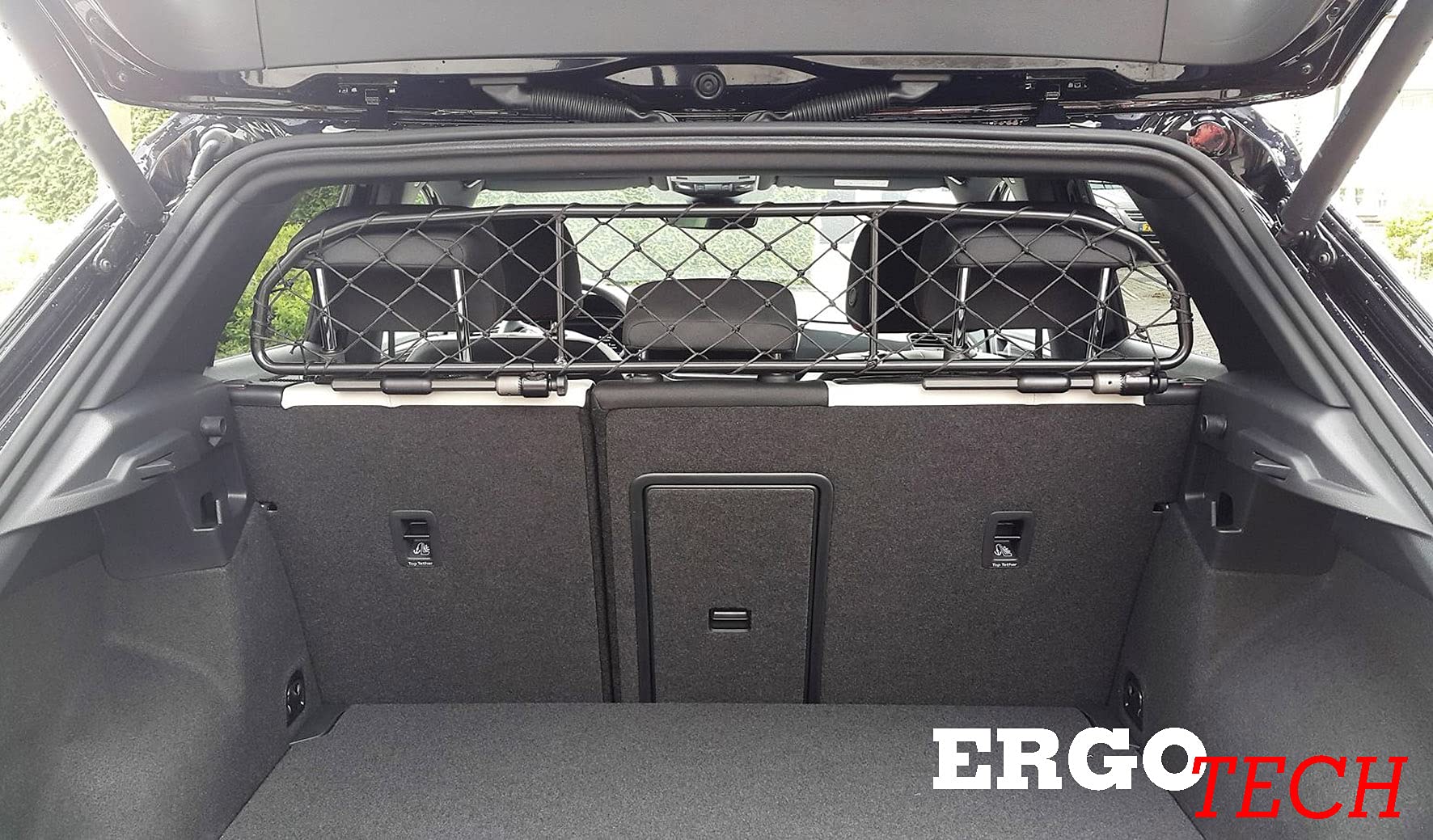 ERGOTECH Divisorio Griglia Rete Divisoria Compatibile con Volkswagen T-ROC, RDA65-HXXS8, per Trasporto Cani e Bagagli