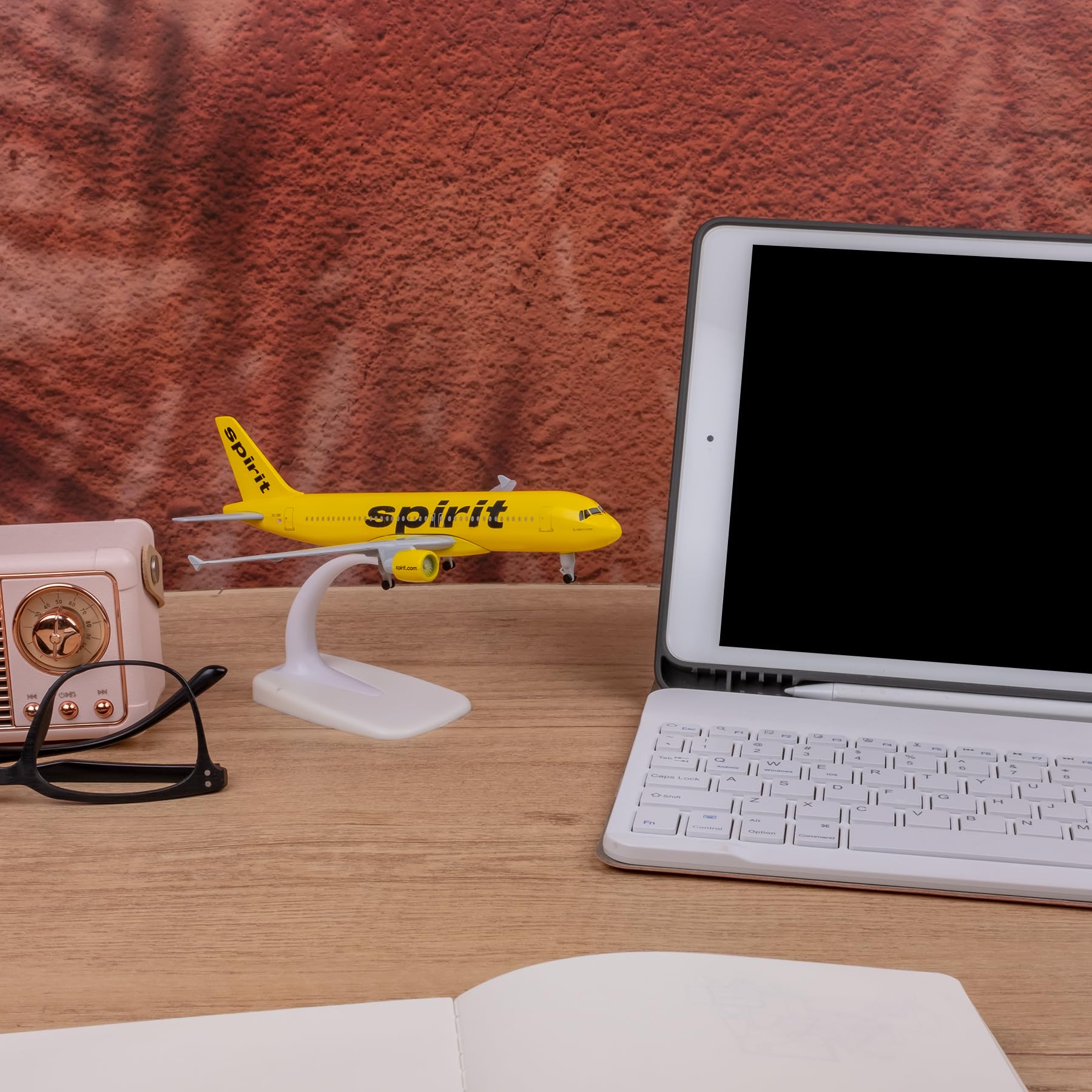 Model samolotu w skali 1:300 Model amerykańskiego samolotu Delta B747