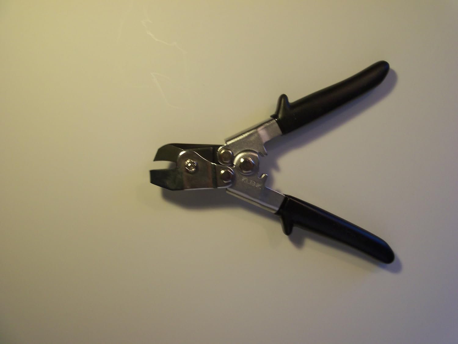 Klenk MA77000 Compound-leverage Notcher. Notch Lenght 3/4". Made in U.S.A.
