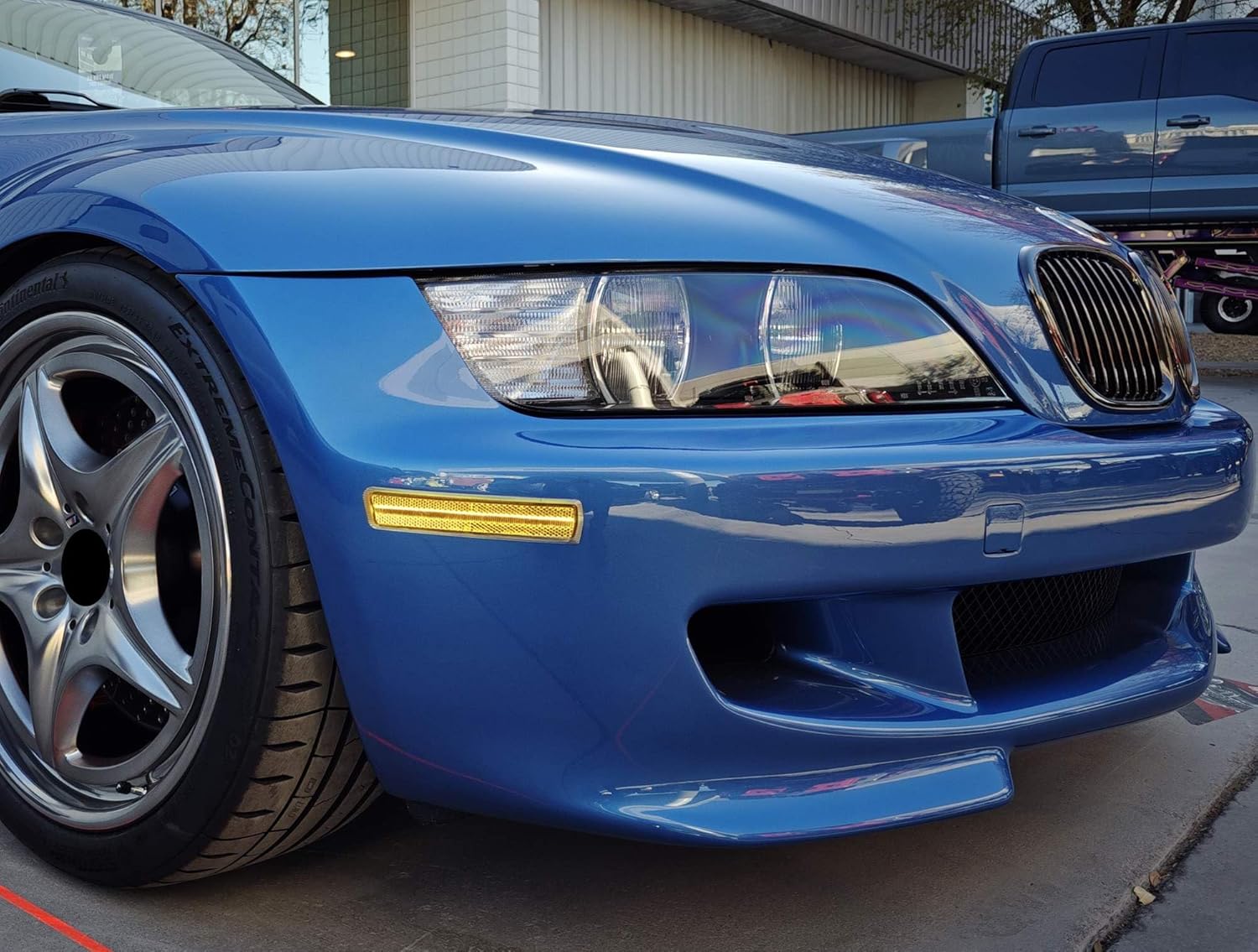 iJDMTOY Semi-Clear Lens Front Bumper Amber Full LED Strip Side Marker Lights Compatible With 1996-2002 BMW Z3 Roadster Convertible, Z3-M Coupe