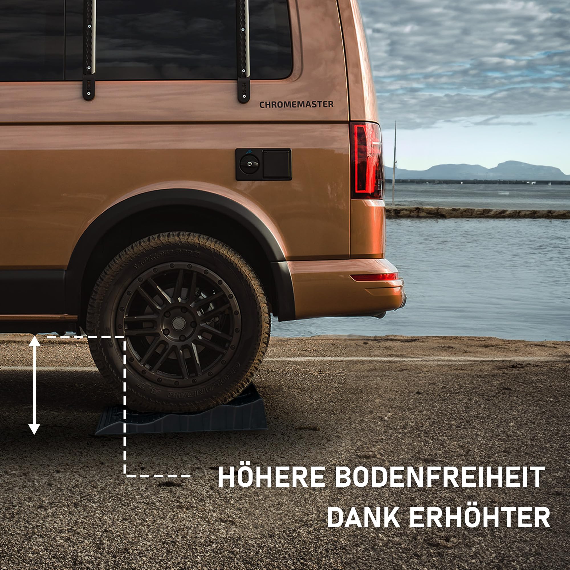 CHROMEMASTER | Auffahrrampen, Auffahrkeile für Wohnmobil, Nivellierungskeile für Camper, Ausgleichskeile für Wohnwagen; 4 Stück | Wohnmobil-Rampen zur Ausrichtung Ihres Fahrzeugs; Robuster Kunststoff