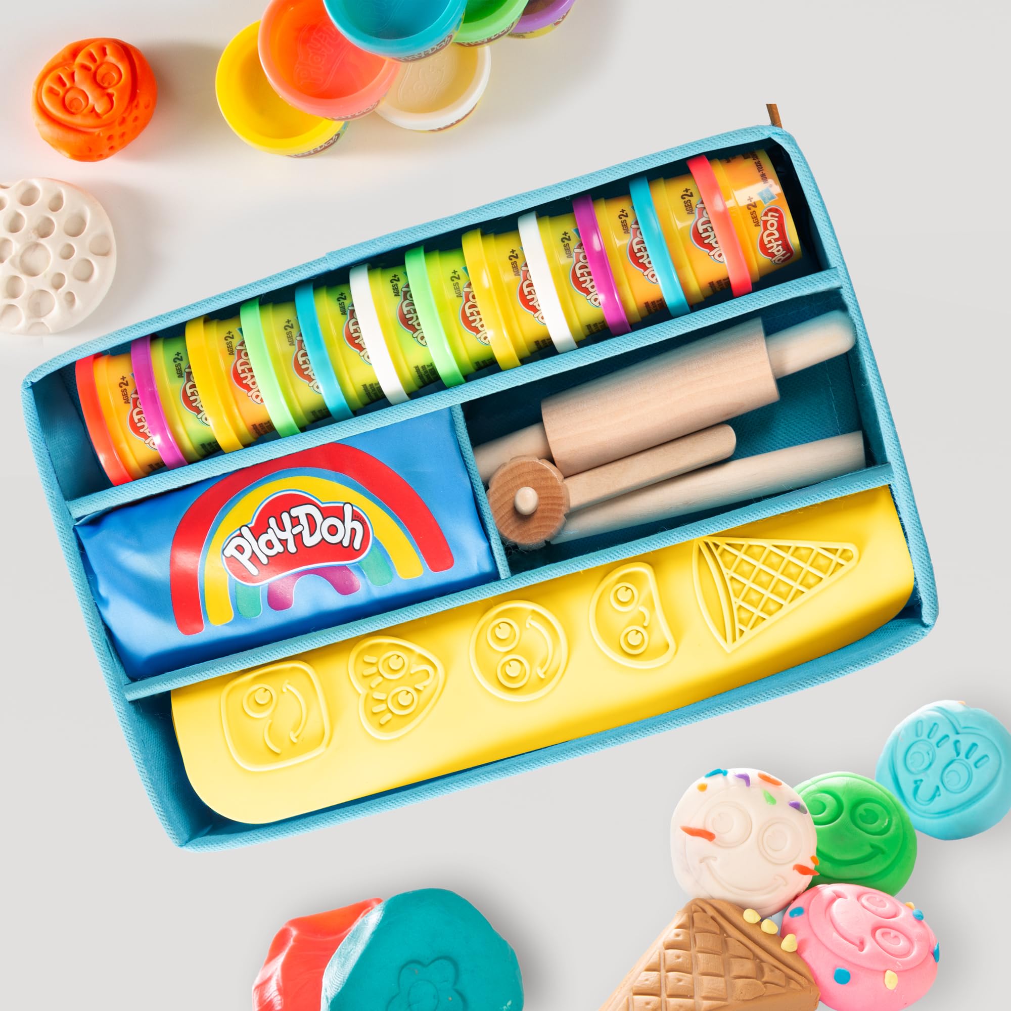Roba x Play-Doh duży zestaw, pojemnik Canvas, mata 3D, 12 pojemników ciastoliny, narzędzia, fartuszek – kreatywny prezent dla dzieci 3+
