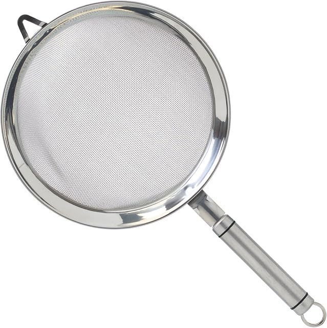 KitchenCraft KCPROS18 Professional Fine Mesh Sieve, Stainless Steel, 18 cm Icing / Flour Sifter, Silver