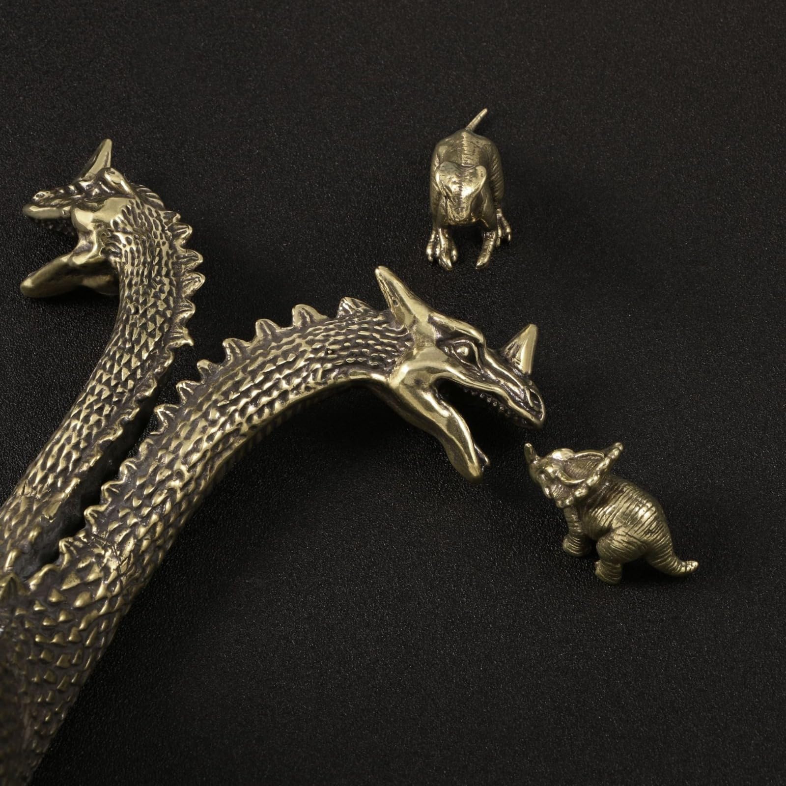 Amazon.com: Generic Eye-Catching Dual-Headed Dragon/Loch Ness