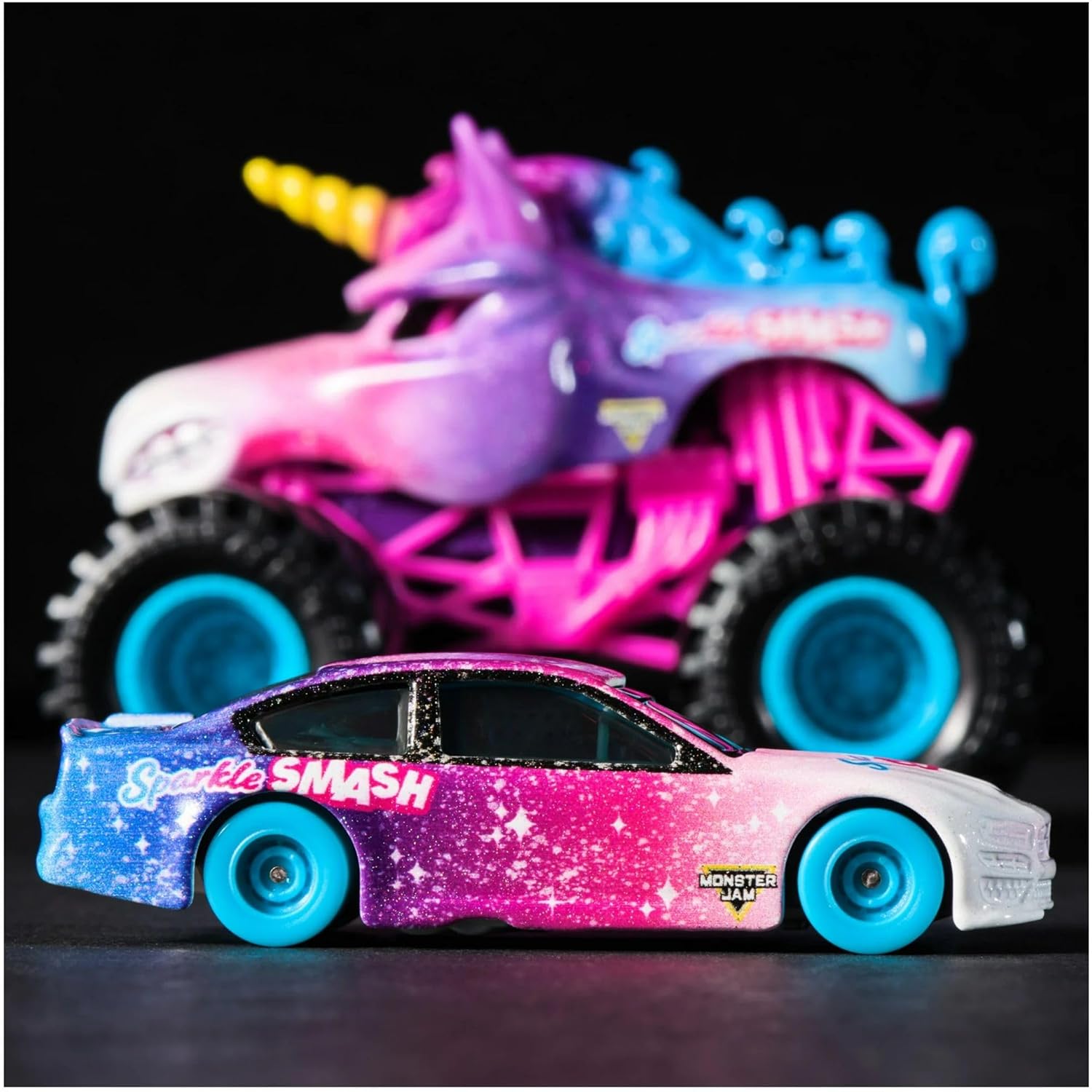 Monster Jam Official 1:64 Scale Diecast 2-Pack Series 6 Monster Truck and Race Car: Sparkle Smash