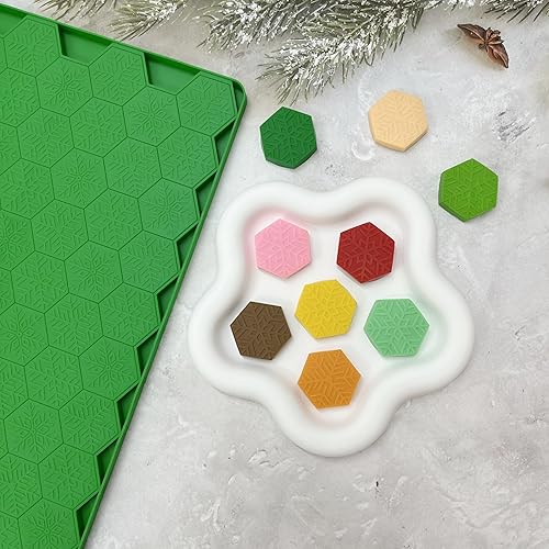 Miniatura 3 de Molde hexagonal de silicona para hornear y dulces con raspador  Moldes de copo de nieve de Navidad de silicona para gomitas, chocolates, cubitos de