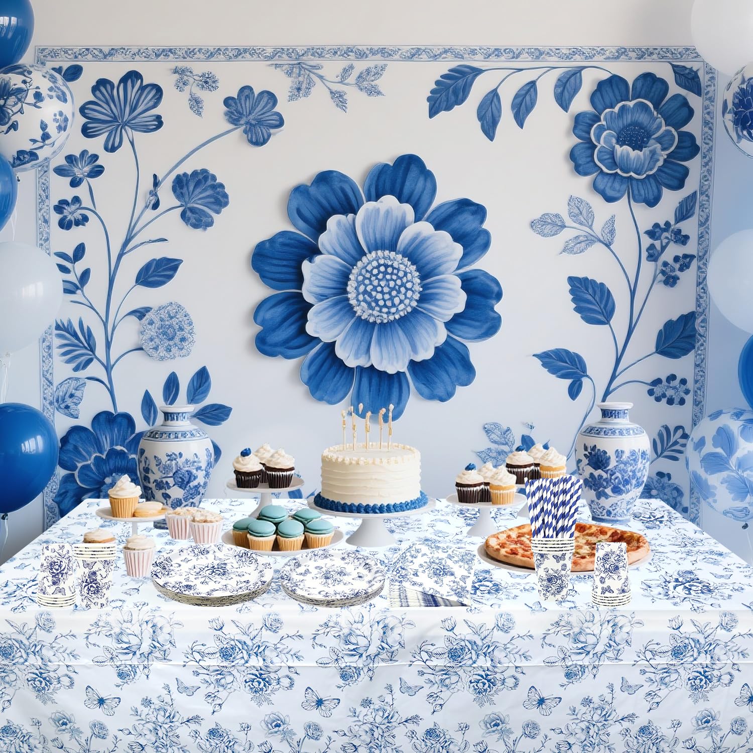 Décoration de fête florale bleue et blanche avec assiettes, gobelets, serviettes, nappes, pailles, pour anniversaire, mariage, chinoiserie pour 20 personnes