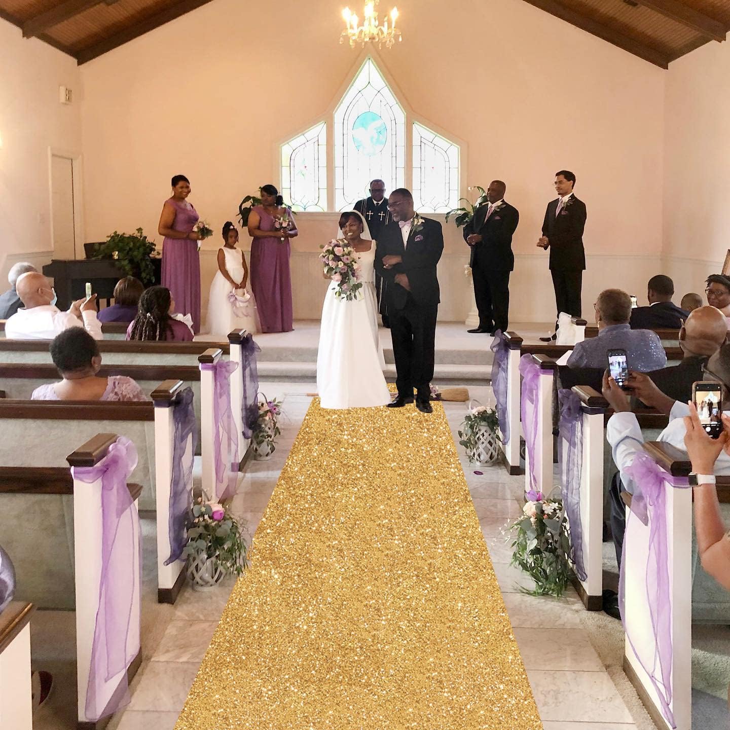 Aisle Runner for Wedding Ceremony: 4FT×20FT Sequin Fabric - Gold Sparkly Carpet Runner for Prom Party Outdoor Grass Floor Indoor Walkway Rug Runner Hallway Decorations