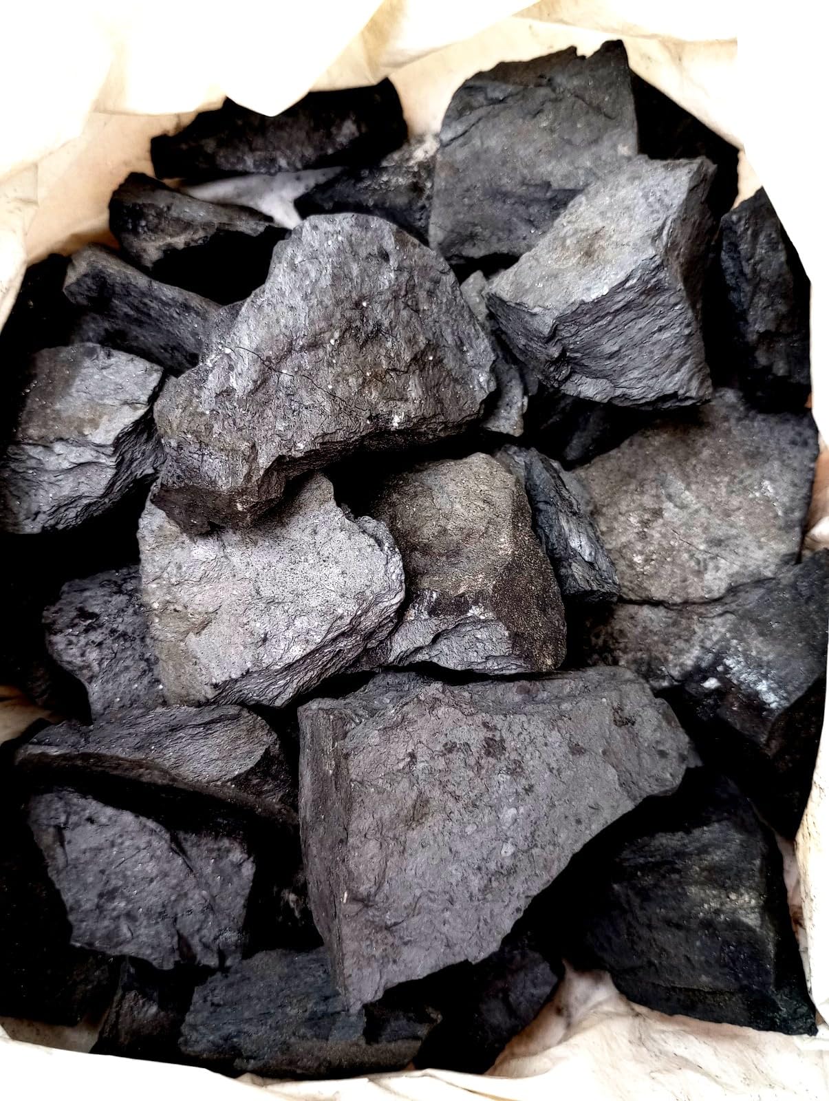 Aadityaas Natural Coal Rock Lab Experiment Fossil Mining High Carbon Khanij Mineral Stone Rocking Big Size Excaveted Mines Koyla for Cooking Heating Smoking BBQ Skewers Home Hotel, (1kg) (B0CS3SLB63) Amazon Price History, Amazon Price Tracker