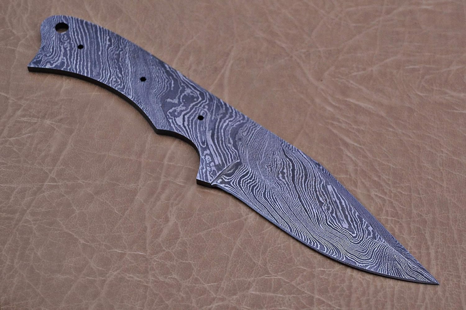 Knife Making, Damascus Steel Blank Blade 8.25 inches Long Hand Forged Skinning Knife with 3 Pin Hole & an Inserting Hole Space 4 inches Cutting Edge