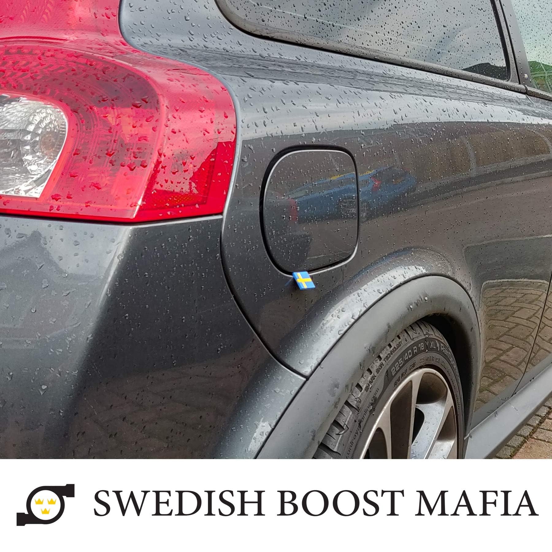 Gummianhänger für Saab und Volvo mit schwedischer Flagge, 2 Stück