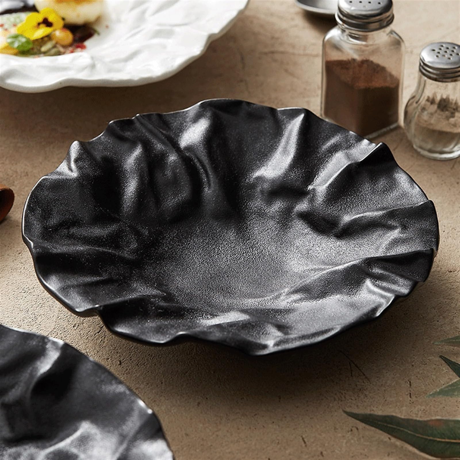 Platos Llanos Platos hondos Plegables de cerámica, vajilla de Color sólido, Plato de Fruta, Plato de Ensalada, vajilla de Calidad de cerámica for el hogar Platos Postre(Negro,9inch)