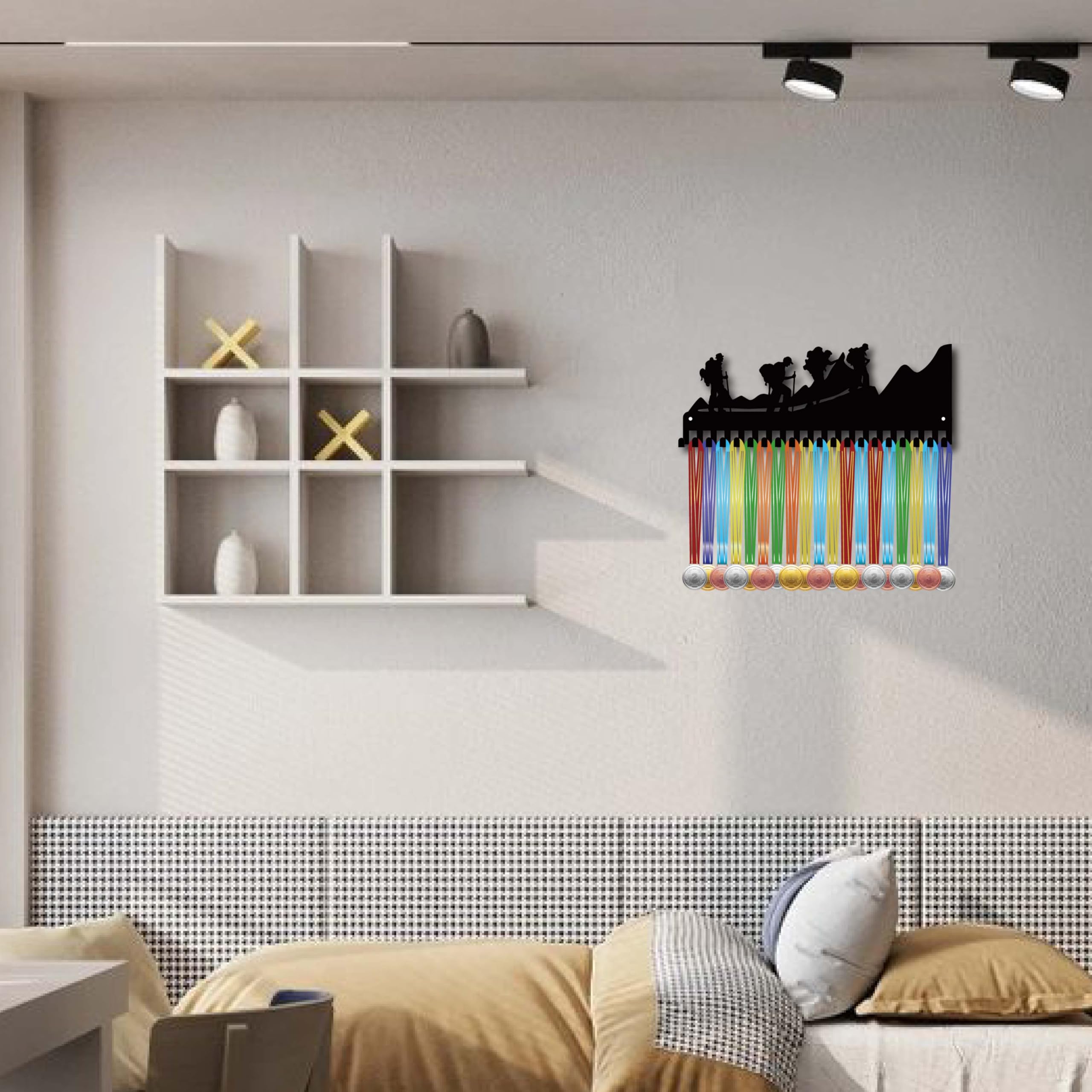 CREATCABIN Trail Running Medaillehouder Display Medaille Hangers Rack Sport Metalen Opknoping Awards Ijzer Kleine Mount Decor Awards voor Muur Thuis Badge Race Gymnastiek Zwemmen Medaillewinnaar Zwart