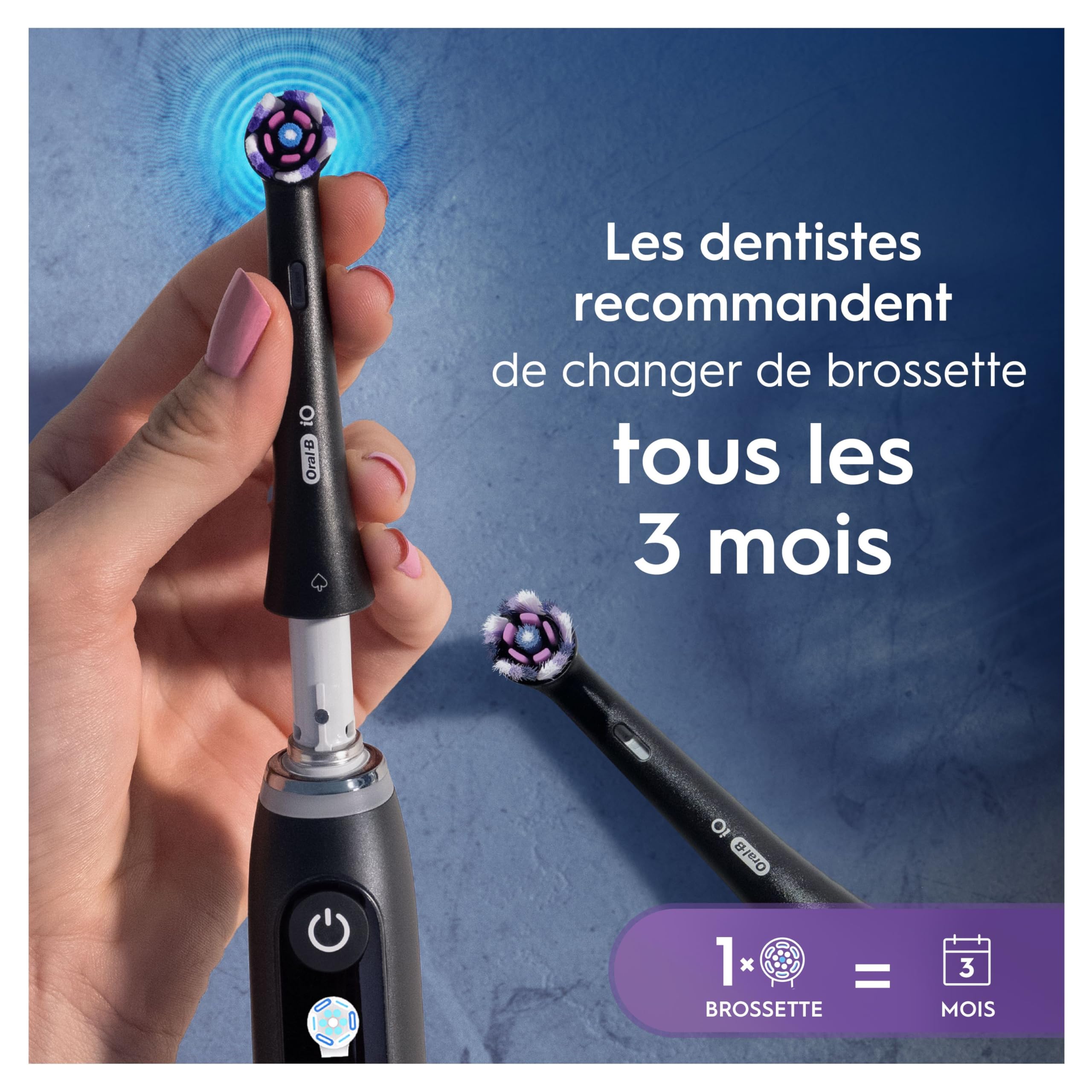 Oral-B Brossettes de Rechange Radiant White, lot de 4, Noires – Recharges Brosse à Dents Électrique iO, pour Adultes, Tête Ronde de Polissage Blanchissant