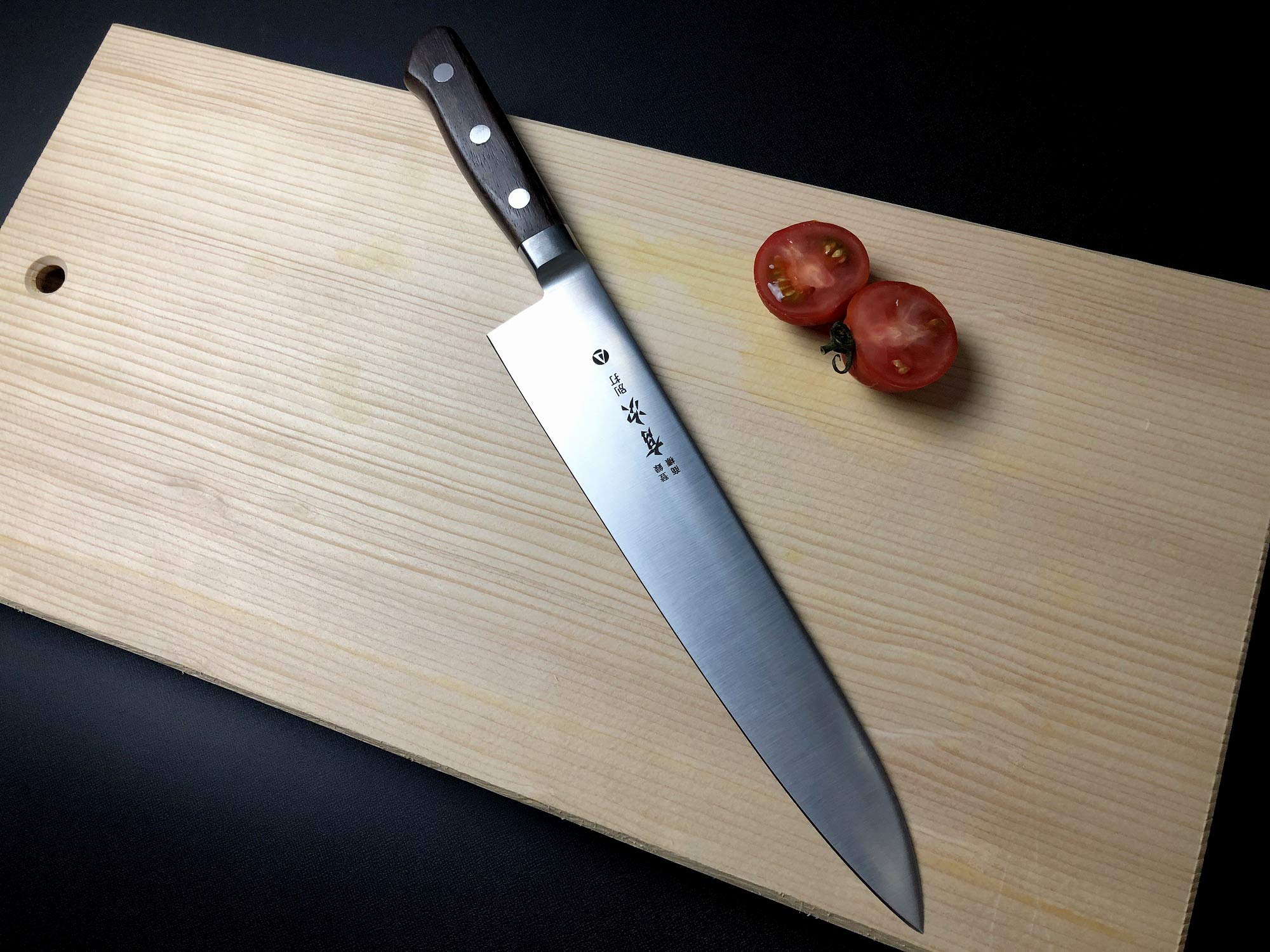 築地有次　牛刀8寸　AUS-10 Amazon | 有次 包丁 牛刀 210mm 日本製 AUS-10鋼 築地 ARITSUGU
