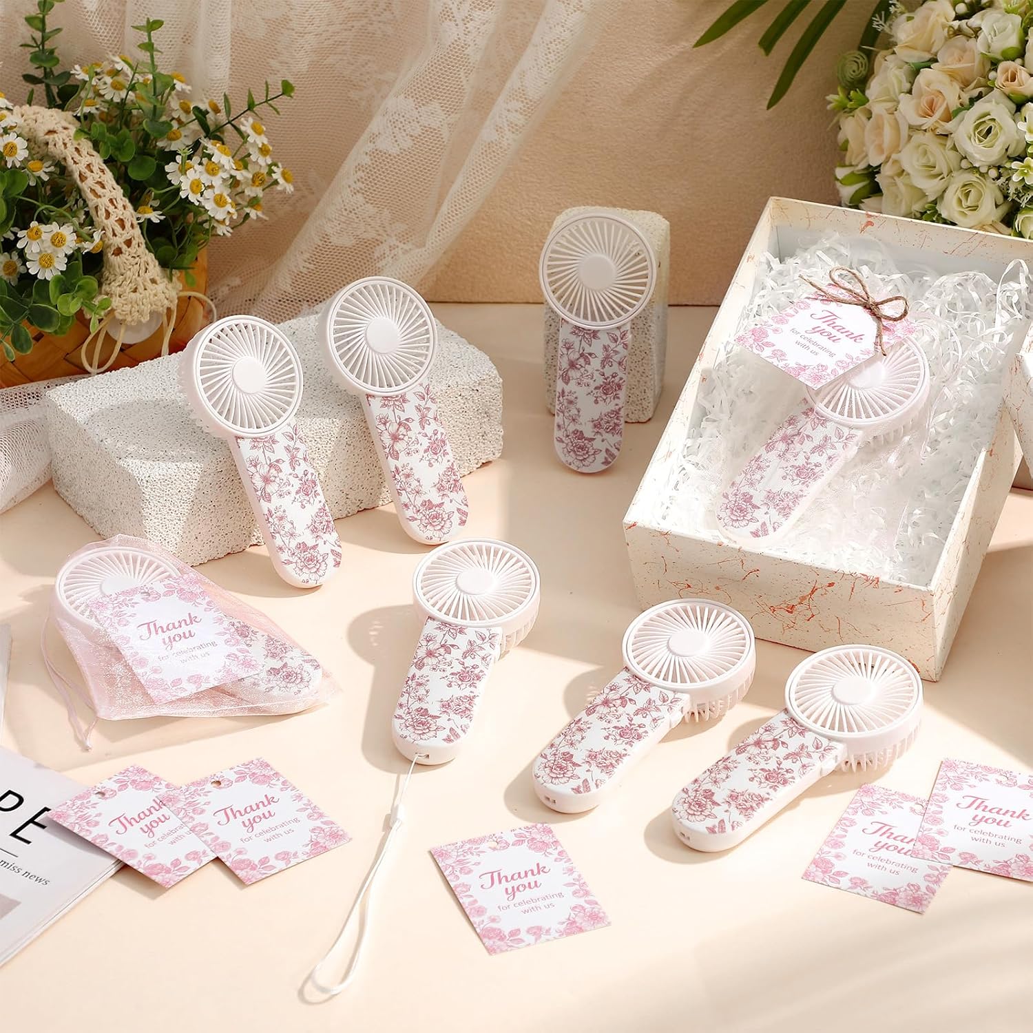 60 Set Portable Wedding Fans Bulk for Guests Mini Handheld Chinoiserie Floral Fan with Lanyard and Thank You Gifts Cards Battery Powered Fans Gift for Wedding Favors, Battery Not Include(Pink)