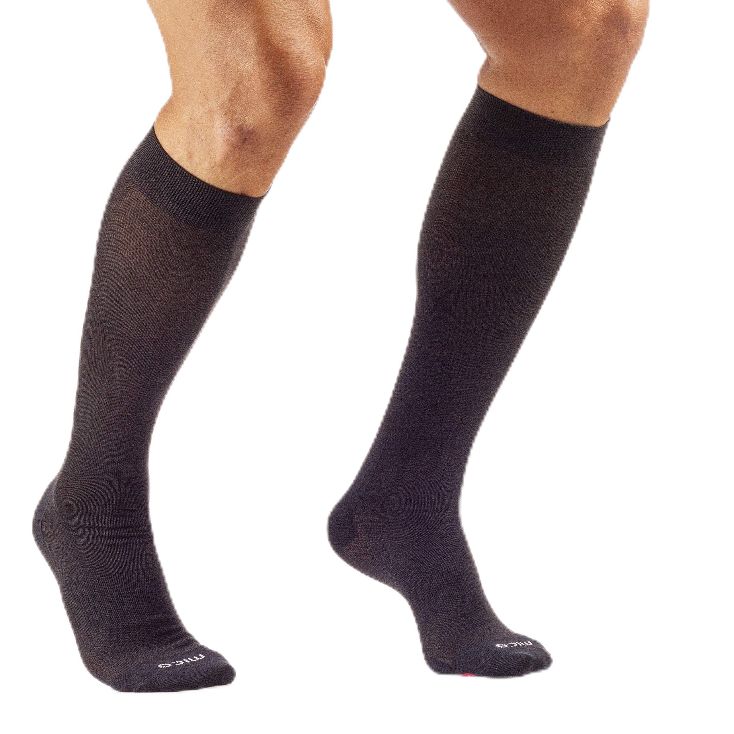 MICO CALCETINES DE ESQUI' SUPERTHERMO Light PRIMALOFT, en Tejido de Primaloft + Fibra LYCRA, 100% Made in Italy, Ultraligero, para Hombres y Mujeres Deportes, en Color Negro