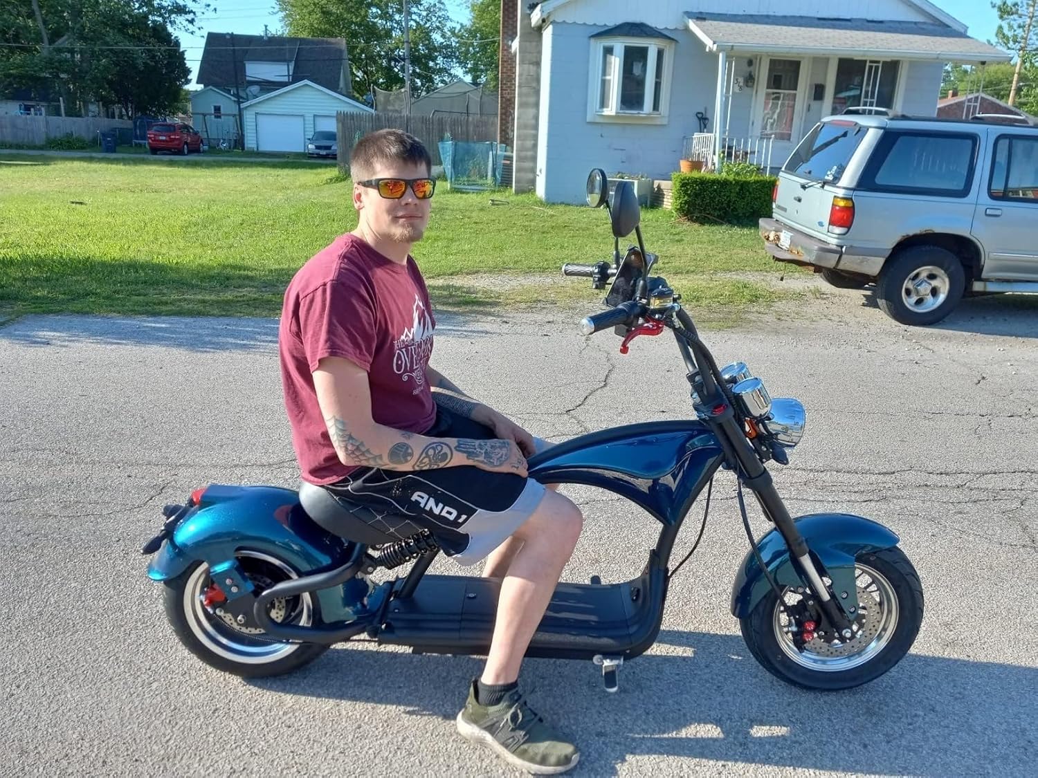eAhora M1P [2025 Upgraded] 37Mph 2000W Electric Motorcycle for Adults DOT Approved, 40Miles 60V 30ah Lithium Battery, 12in Vacuum Tires Full Suspension for Urban Commuting, Electric Moped