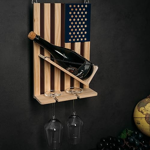 Miniatura 4 de The Wine Savant Estante para vinos montado en la pared con la bandera estadounidense, hermoso soporte para botellas y vino y 2 vasos patrióticos
