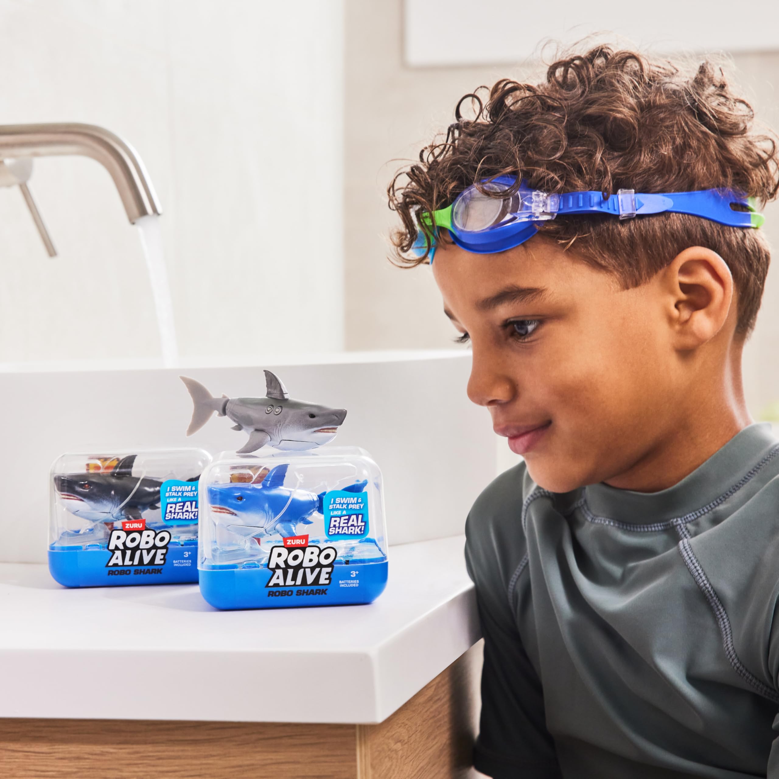 Robo Alive Water Activated Shark 2 Pack (Grey) by ZURU, Realistic Swimming Robotic Bath Toy for Kids Tweens & Teens - Image 3