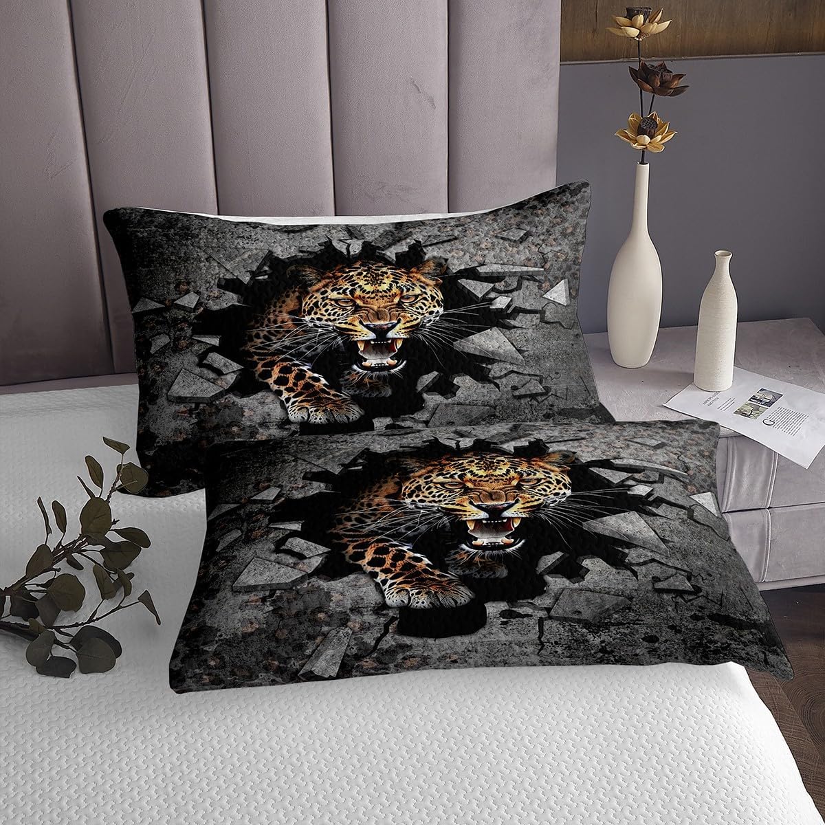 Retro Oil Paint Print Bedspread King,Ferocious Wildlife Animal Quilted Coverlet 3pcs for Adults Teens Room Decor,Tiger Soft Breathable Bedding Quilt