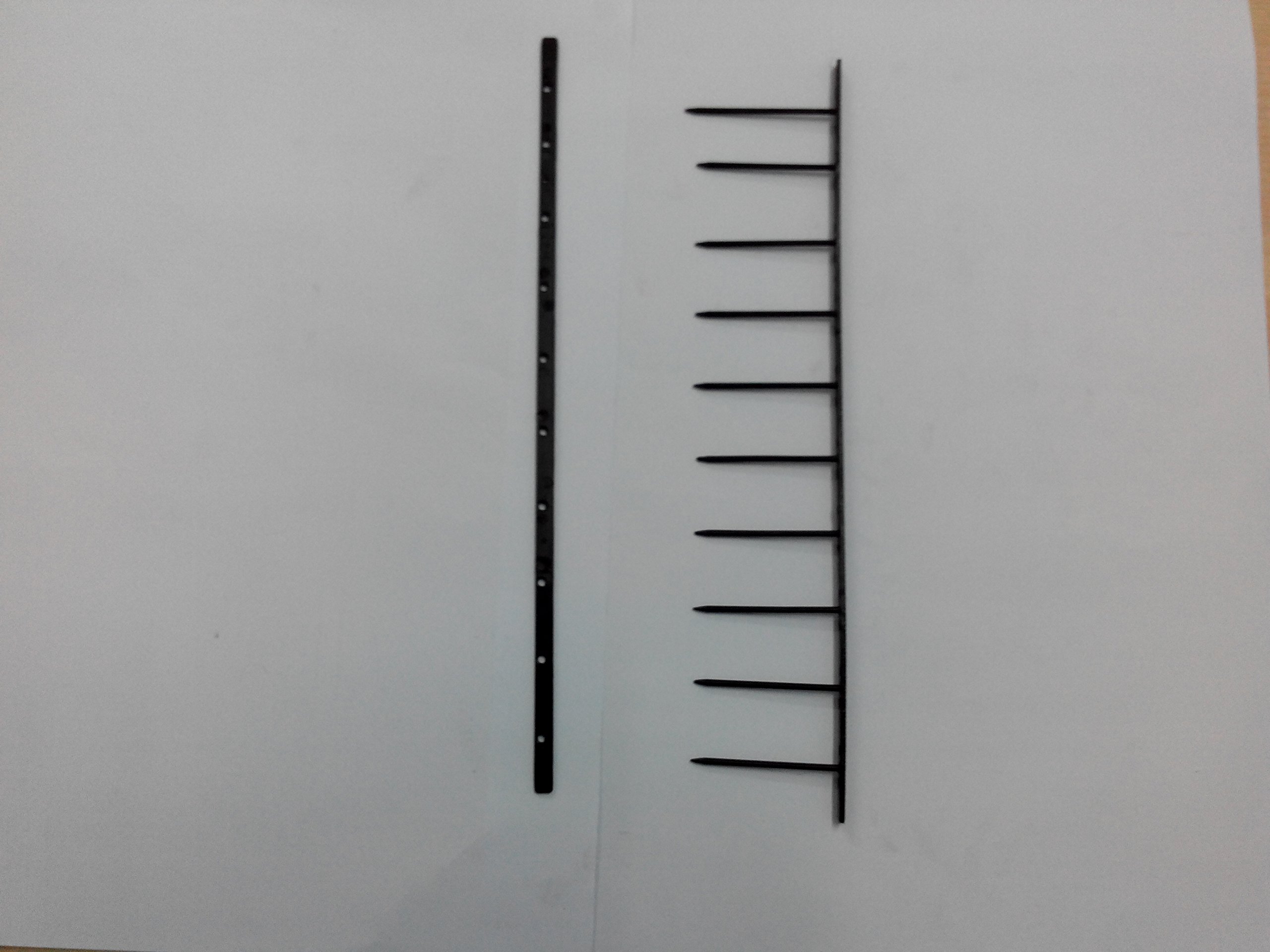 GBC® Binderücken SureBind, 10 Kämme - Stripbindung, A4, Ø: 25 mm, für: 250 Blatt, schwarz (100 Stück), Sie erhalten 1 Packung á 100 Stück