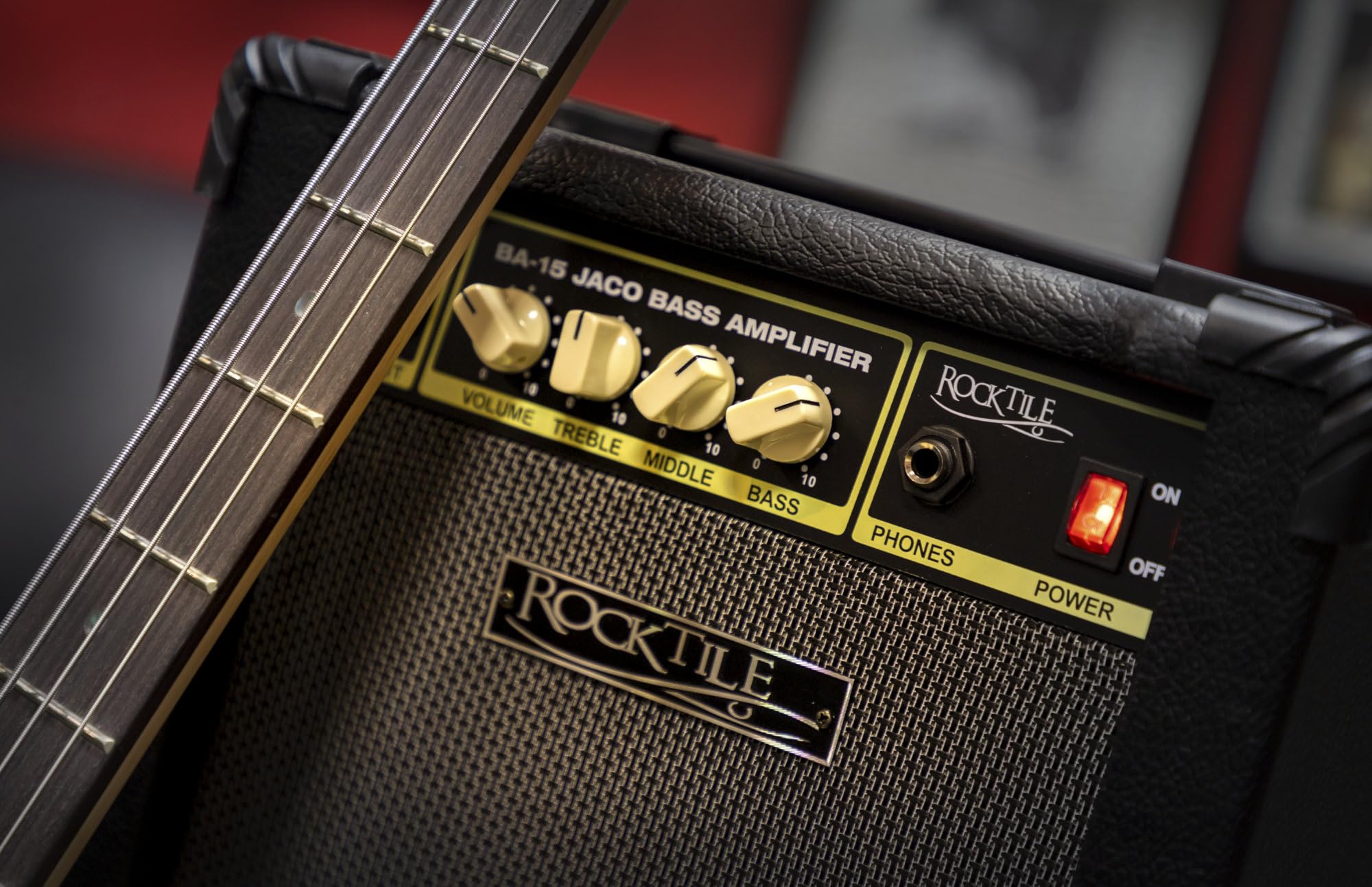 Rocktile BA-15 Jaco Basscombo (Amplificador Combo para bajo con 15 vatios, para Bajos Activos y pasivos, Altavoz de 6,5") Negro