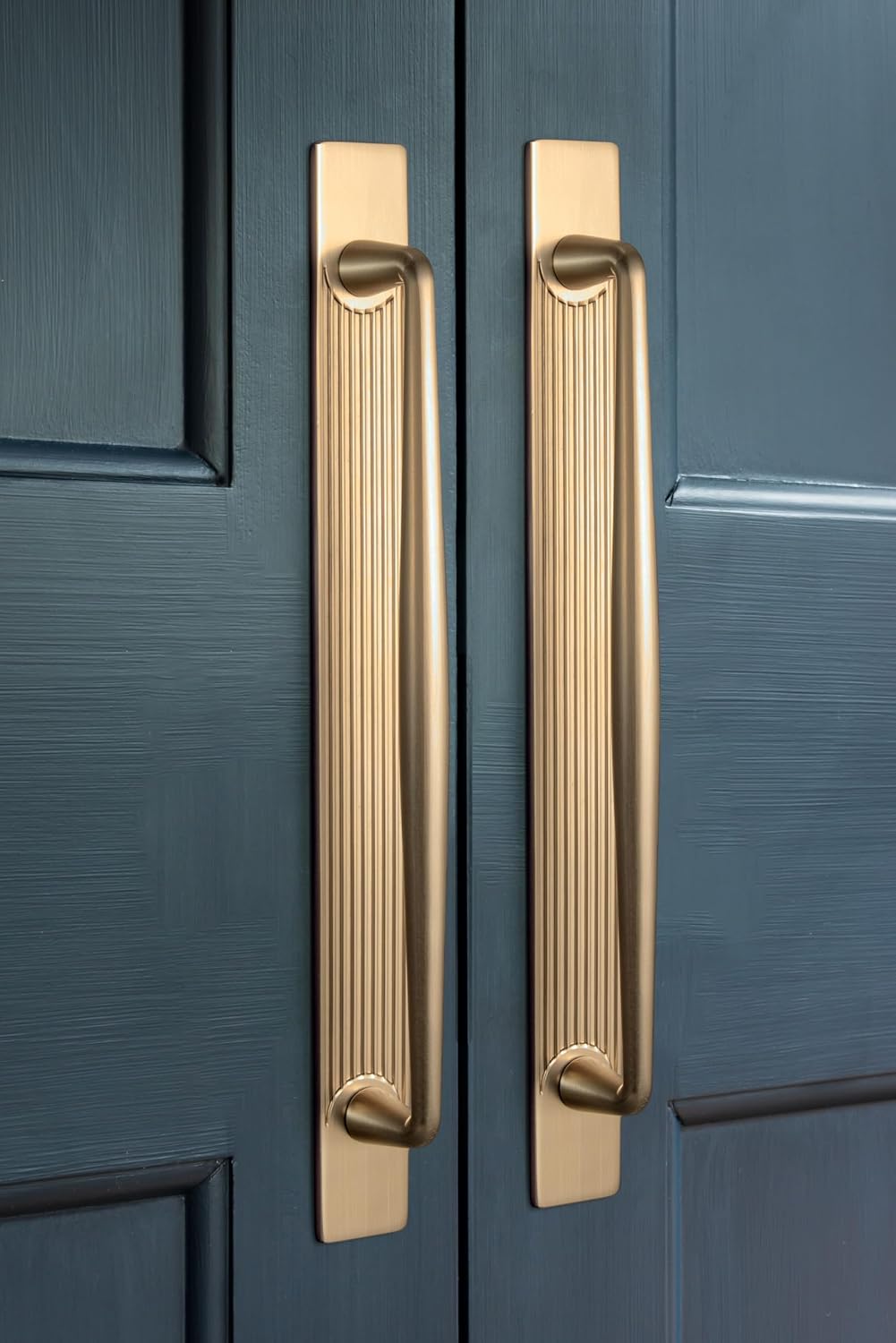 Goo-Ki Champagne Bronze Zinc Alloy Cabinet Handle with Backplate - 5''(128mm) Hole Center Cabinet Pull Hardware for Bedroom, Kitchen, 2 Pack（6180-G）