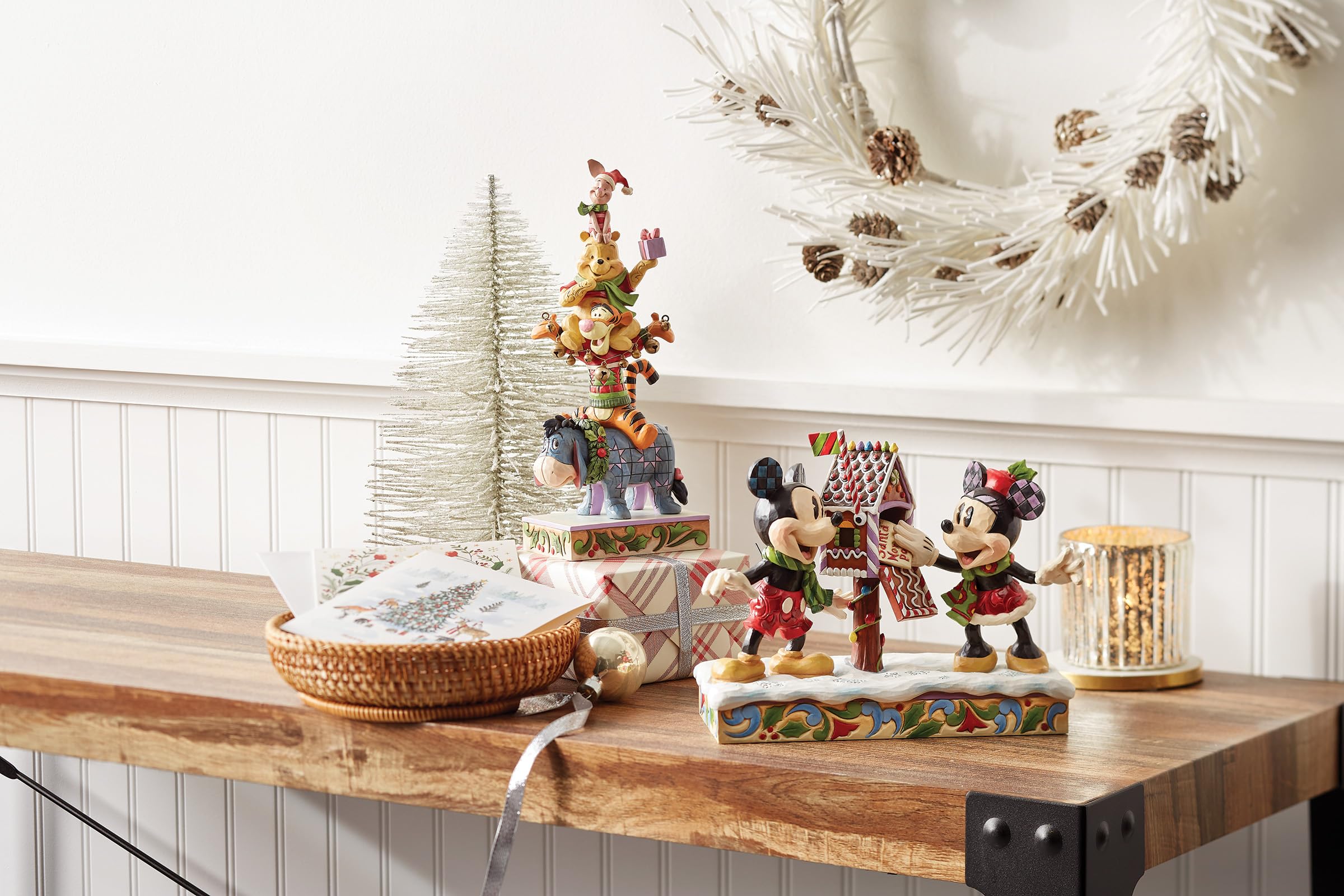 Disney Traditions Christmas Pooh Stacked figurka