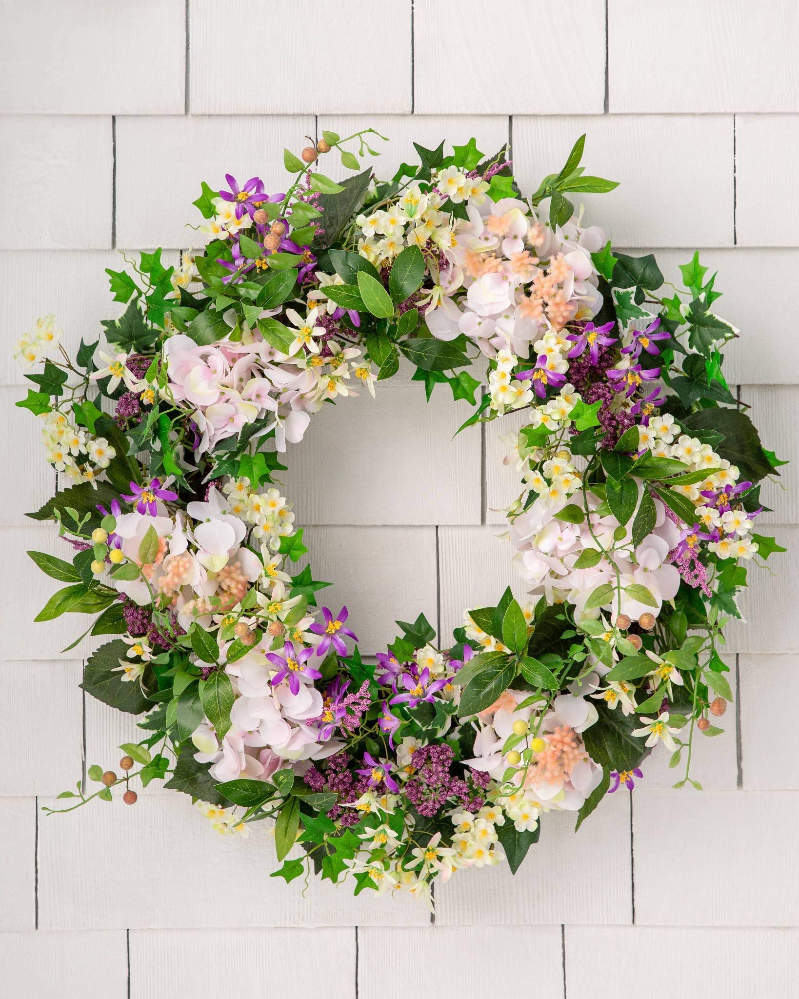 Balsam Hill30in Enchanted Garden Ivy Outdoor Floral Artificial Wreath