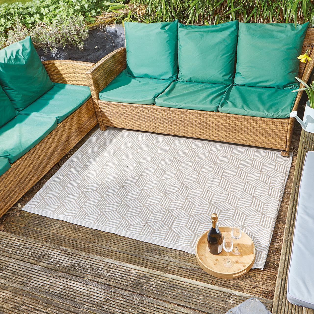 Alfresco Mat - Water Resistant Indoor Outdoor Home Garden Geometric Illusion Patterned Rectangular Rug for Patio, Decking, Terrace, Balcony, Hallway, Kitchen – Measures 180 x 120cm, Mocha