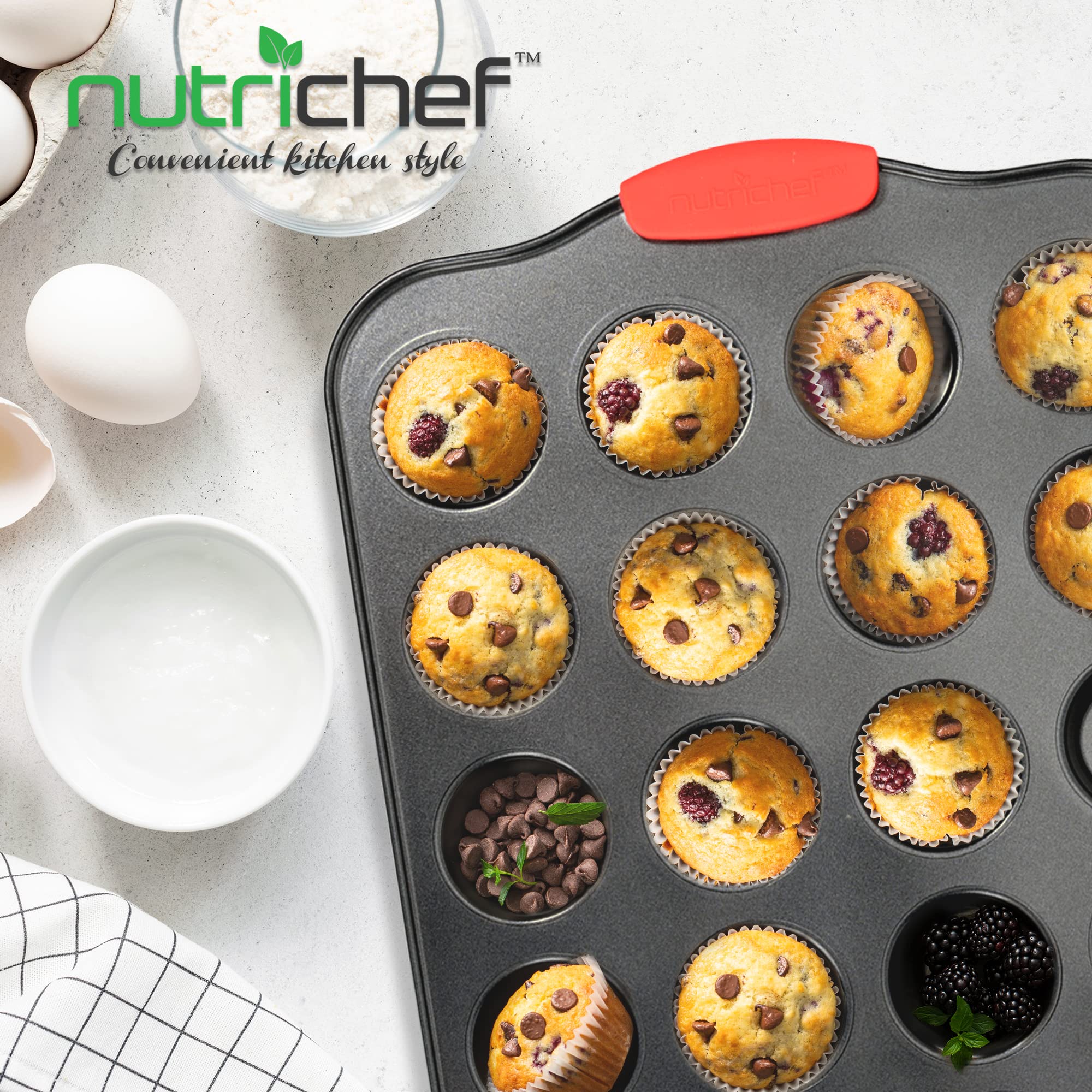 NutriChef Teglia da forno antiaderente per muffin da 24 tazze con manici in silicone rosso, attraente teglia da forno in acciaio al carbonio grigio, qualità da ristorante in metallo di qualità