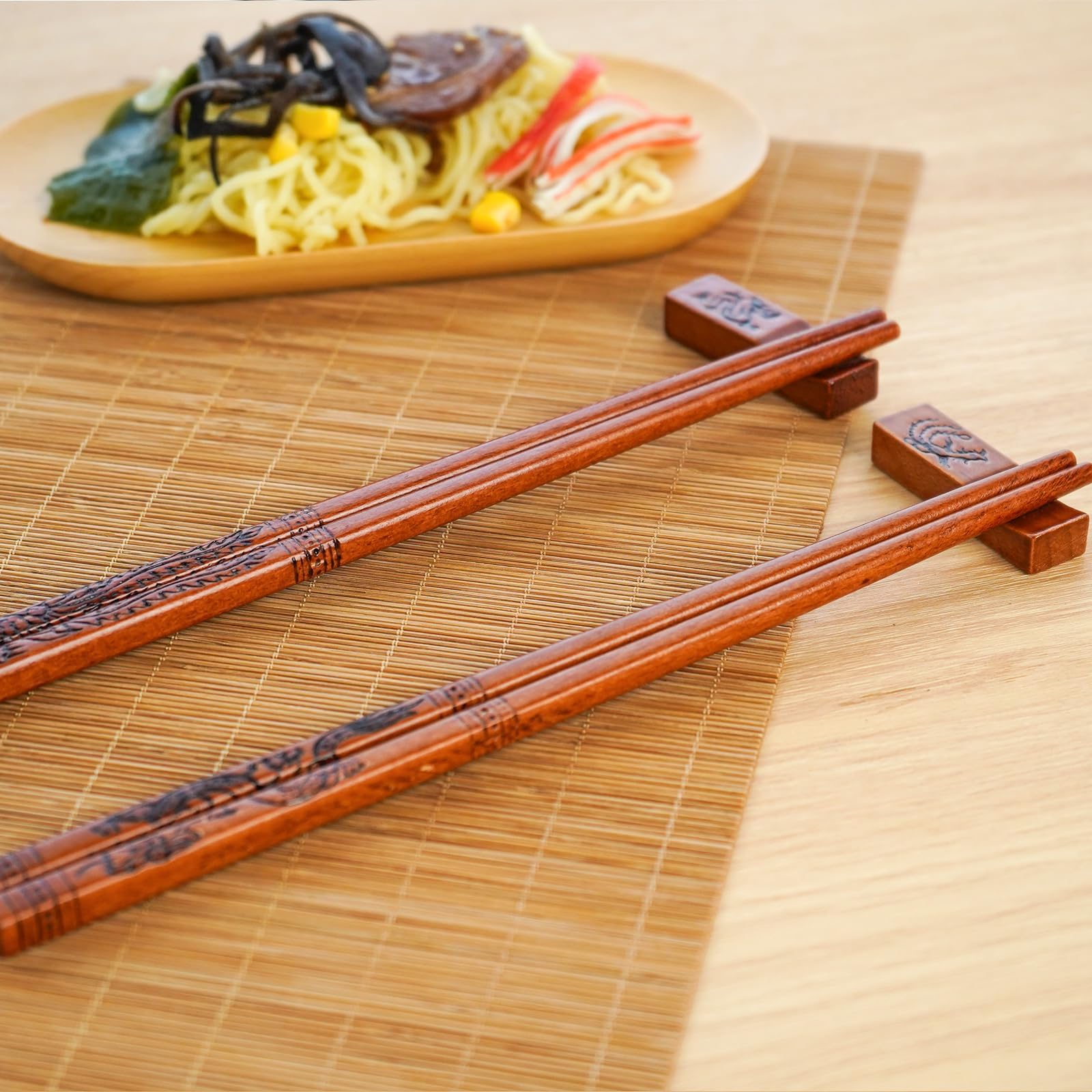 Juego de palillos japoneses reutilizables de 9 pulgadas hechos a mano con diseño grabado, ecológicos y no tóxicos, regalo para amigos, familia, colegas, ideal para cocinas asiáticas