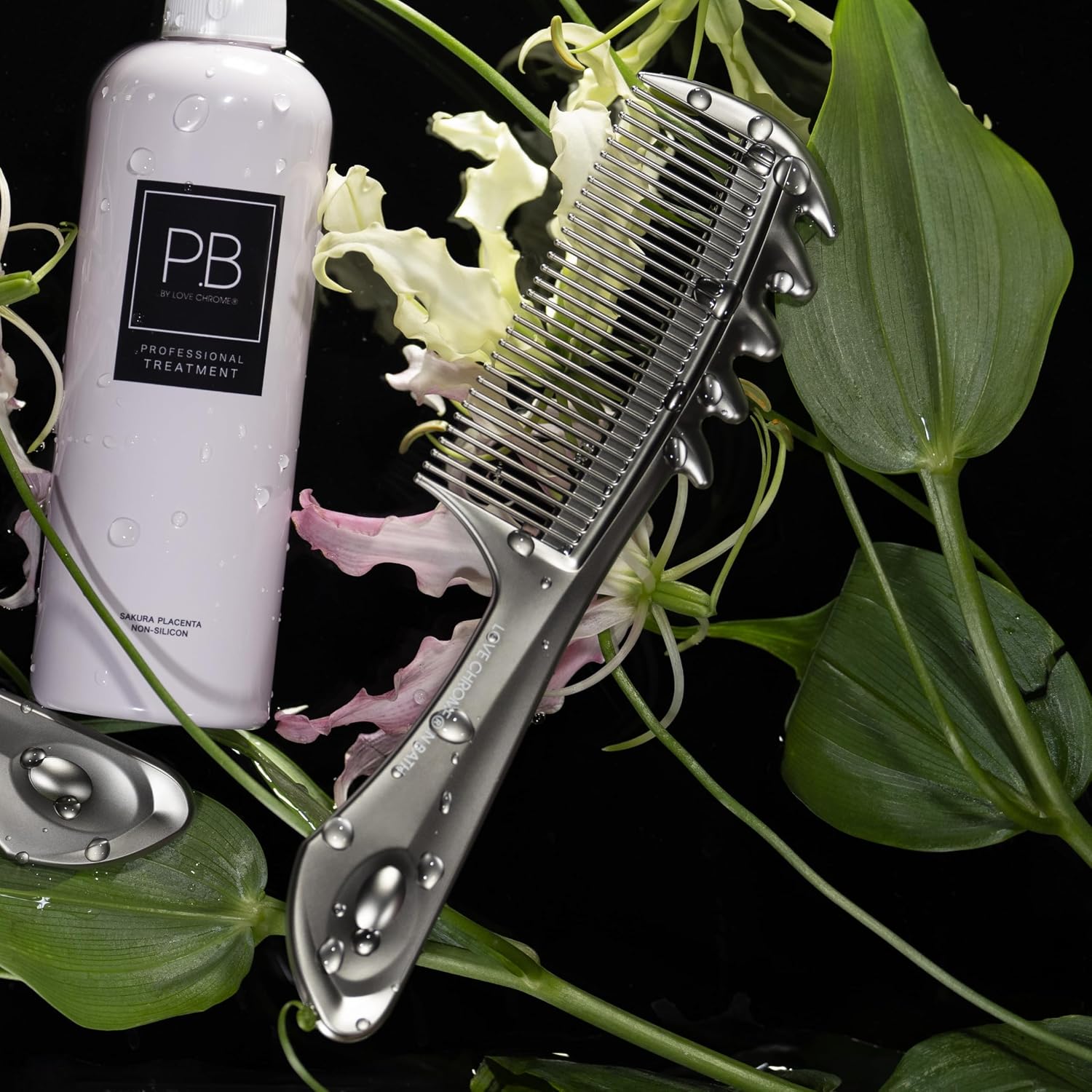 LOVECHROME In-bath Scalp-Guasha Black - Waterproof Japanese Artisan Massage Comb