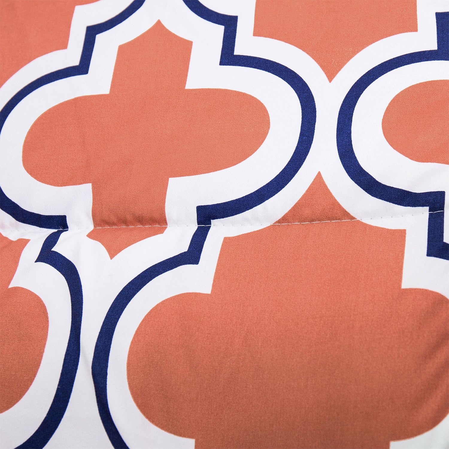 Superior Trellis Comforter Set with Pillow Shams, Luxurious & Soft Microfiber with Down Alternative Fill, Contemporary Geometric Trellis Design - King/California King Bedding Set, Coral