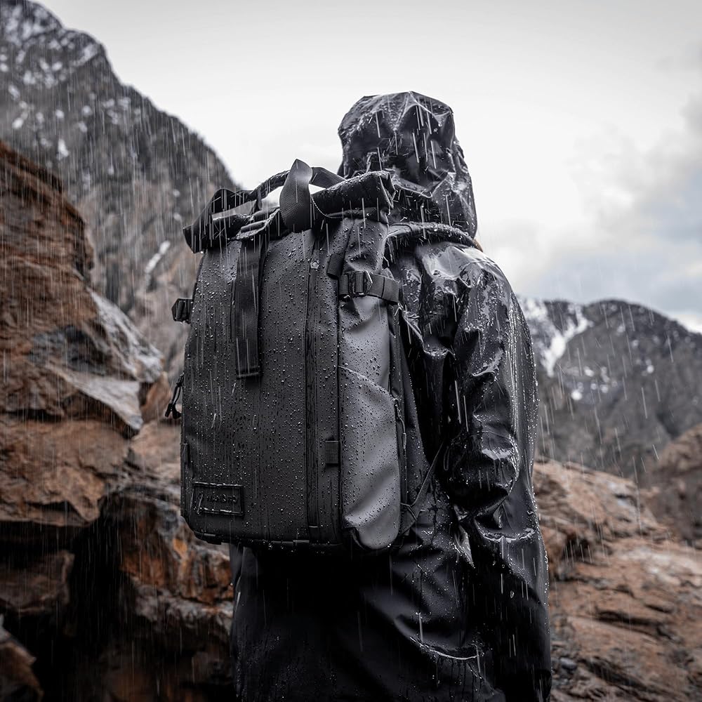 Amazon.com: WANDRD All New PRVKE 15L V4 Camera Backpack: Built-In