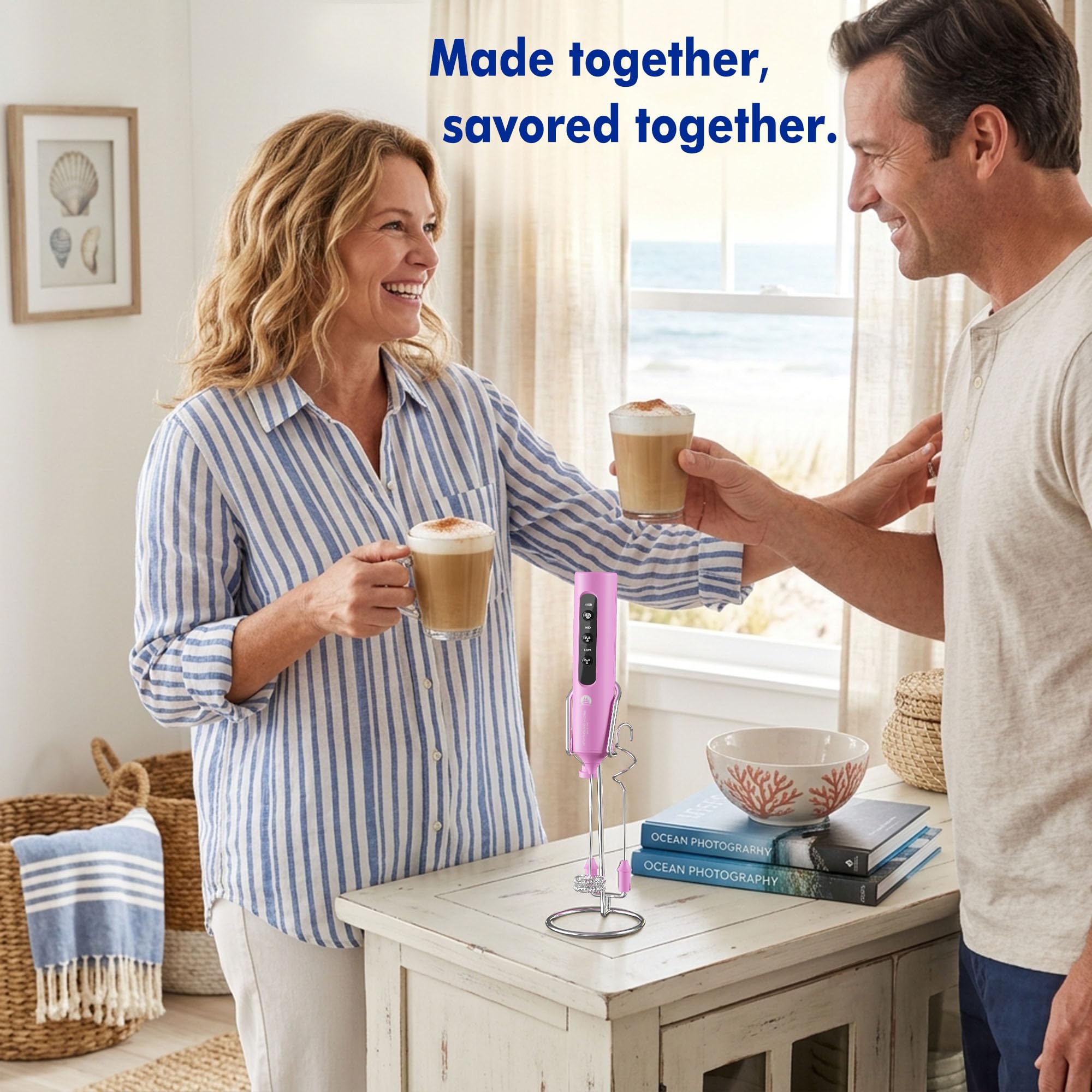 Espumador de leche recargable con soporte, 4 batidores intercambiables y estuche de viaje, batidor de mano para latte, matcha, chocolate caliente, huevos y batidos de proteínas