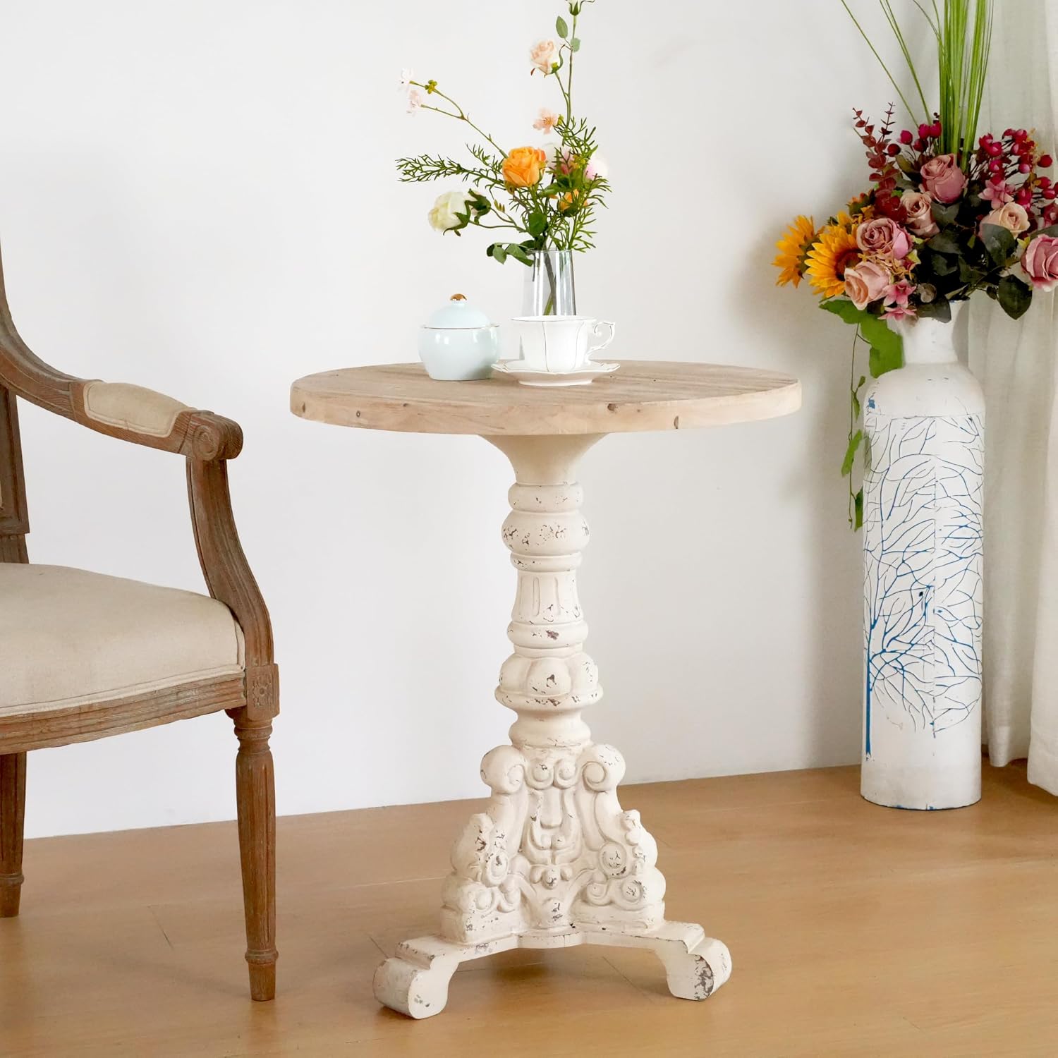 Christopher Knight Home Jorine Round End Table, Vintage Side Table, Wooden Tabletop, Lightweight Concrete Worn Base, Mid-Century Small Accent Coffee Desk for Living Room Bedroom Home Decor, Natural