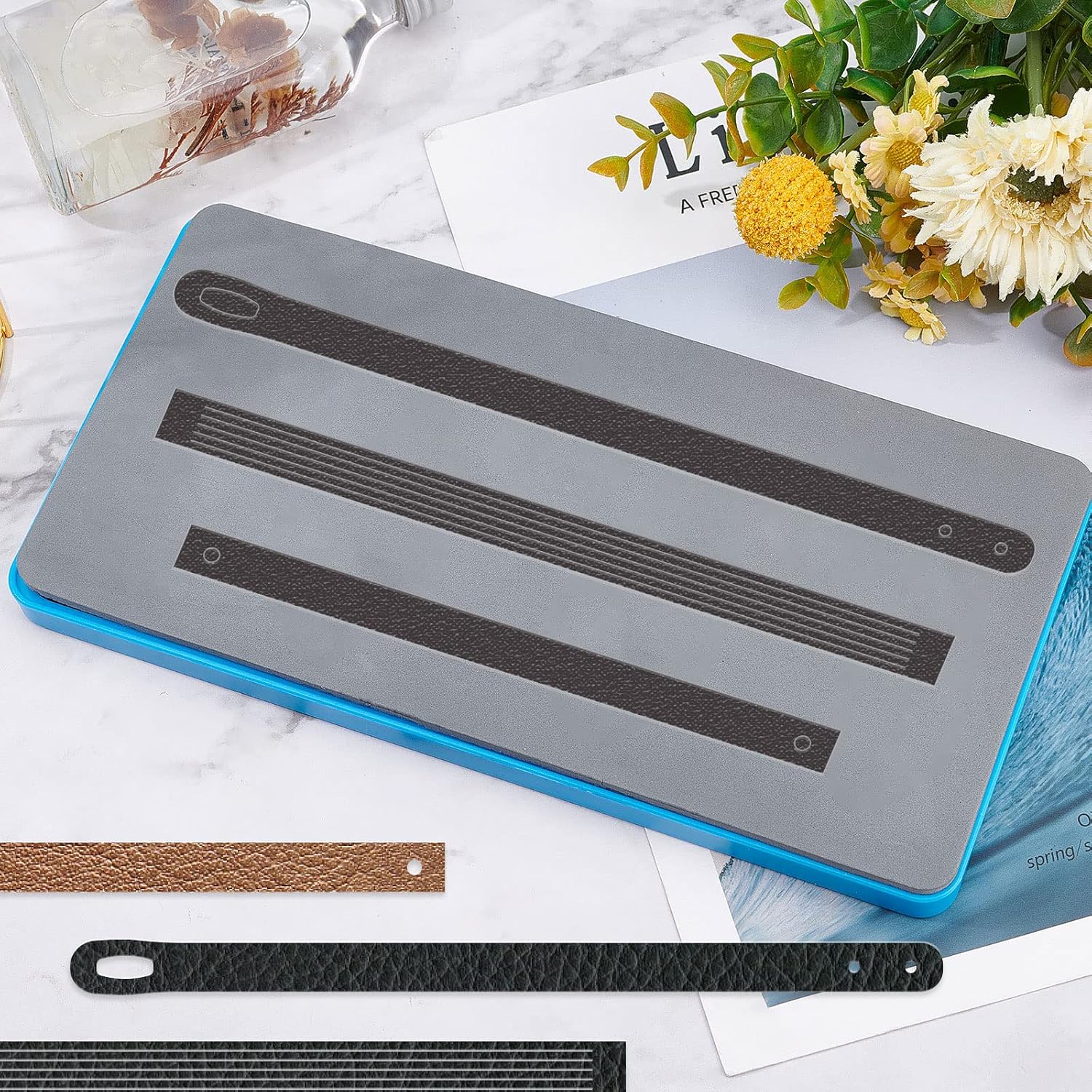 SUPERDANT 3 Style Bar Bracelets Wooden Die Cutting Jewelry Die Cutter Bracelet DIY Fabric Cutting Machine Template Die Cuts with Crack Resistence Plastic Protective Box and EVA Foam