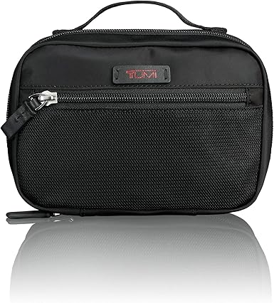 tumi pouch